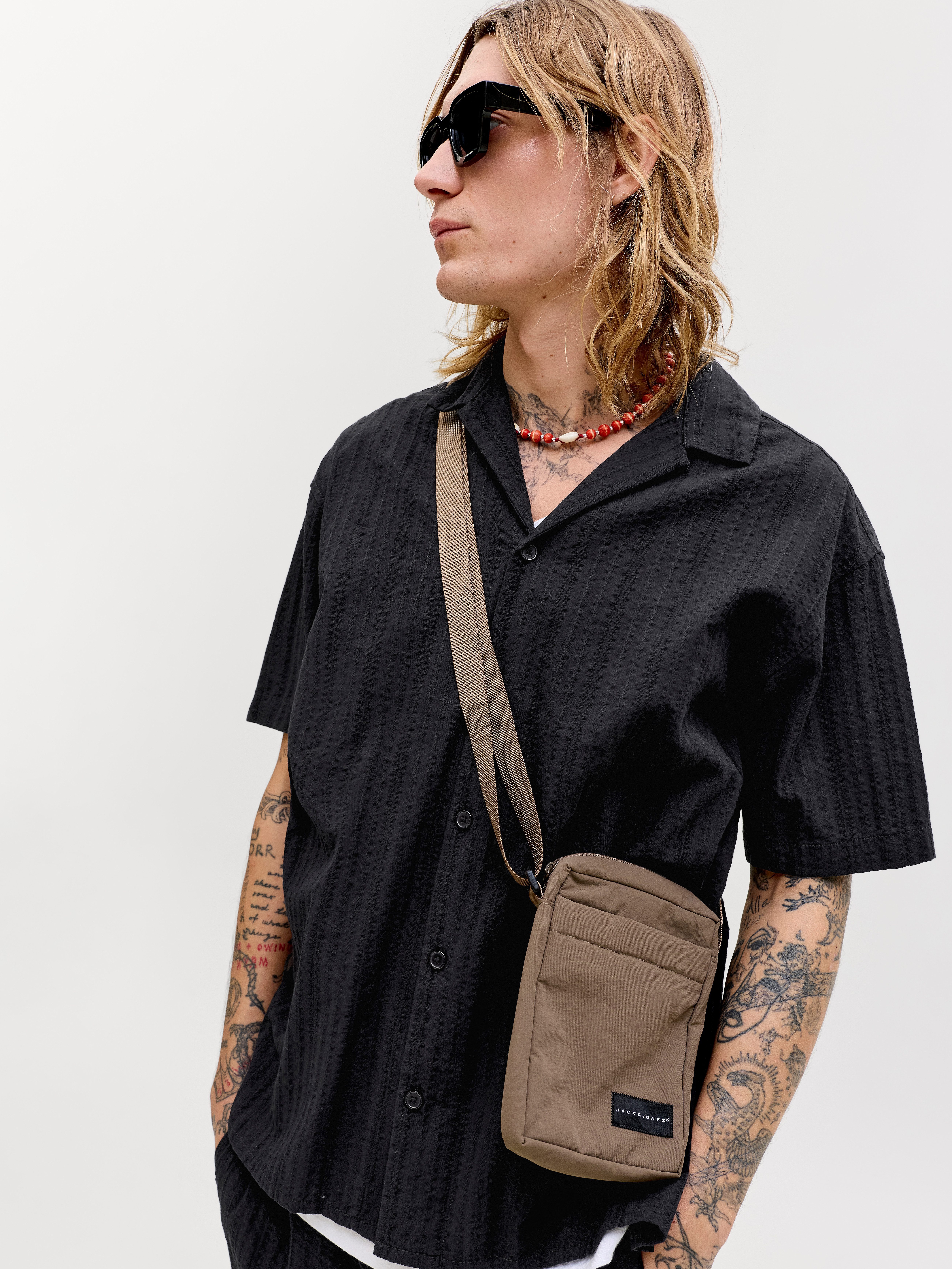 Jack & Jones Kurzarmhemd JJETYSON RESORT SHIRT SS SN mit Resort-Kragen