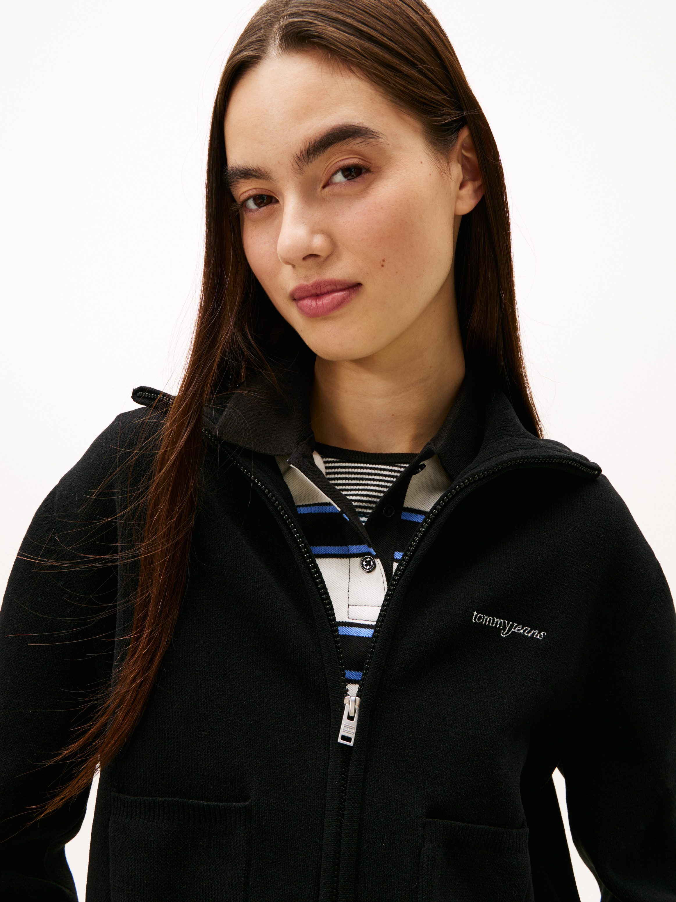 Tommy Jeans Strickjacke TJW COZY SCRIPT CARDIGAN
