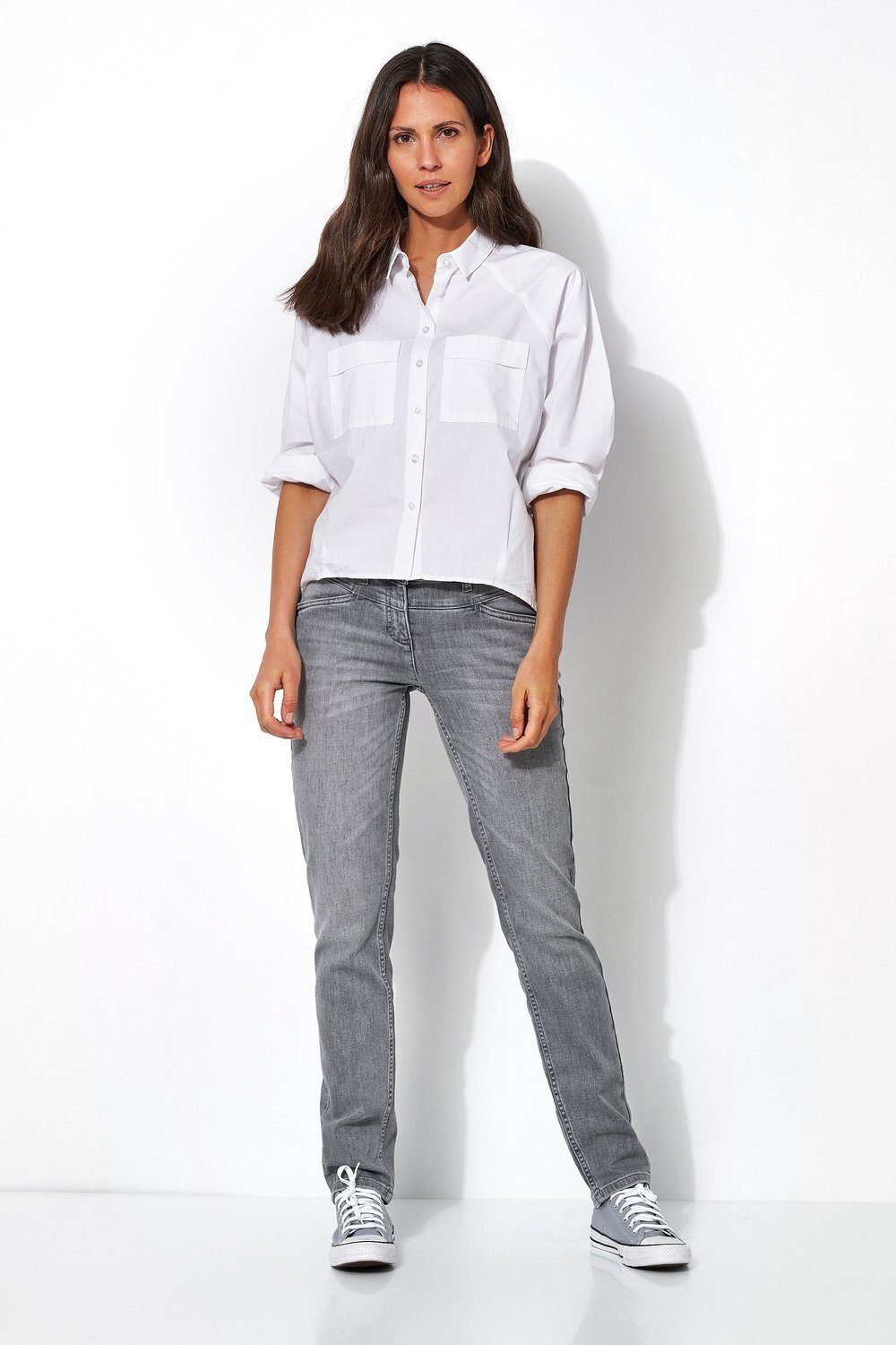 TONI Slim-fit-Jeans vorne mit Shape mittelgrau - Hüftsattel 864 Perfect