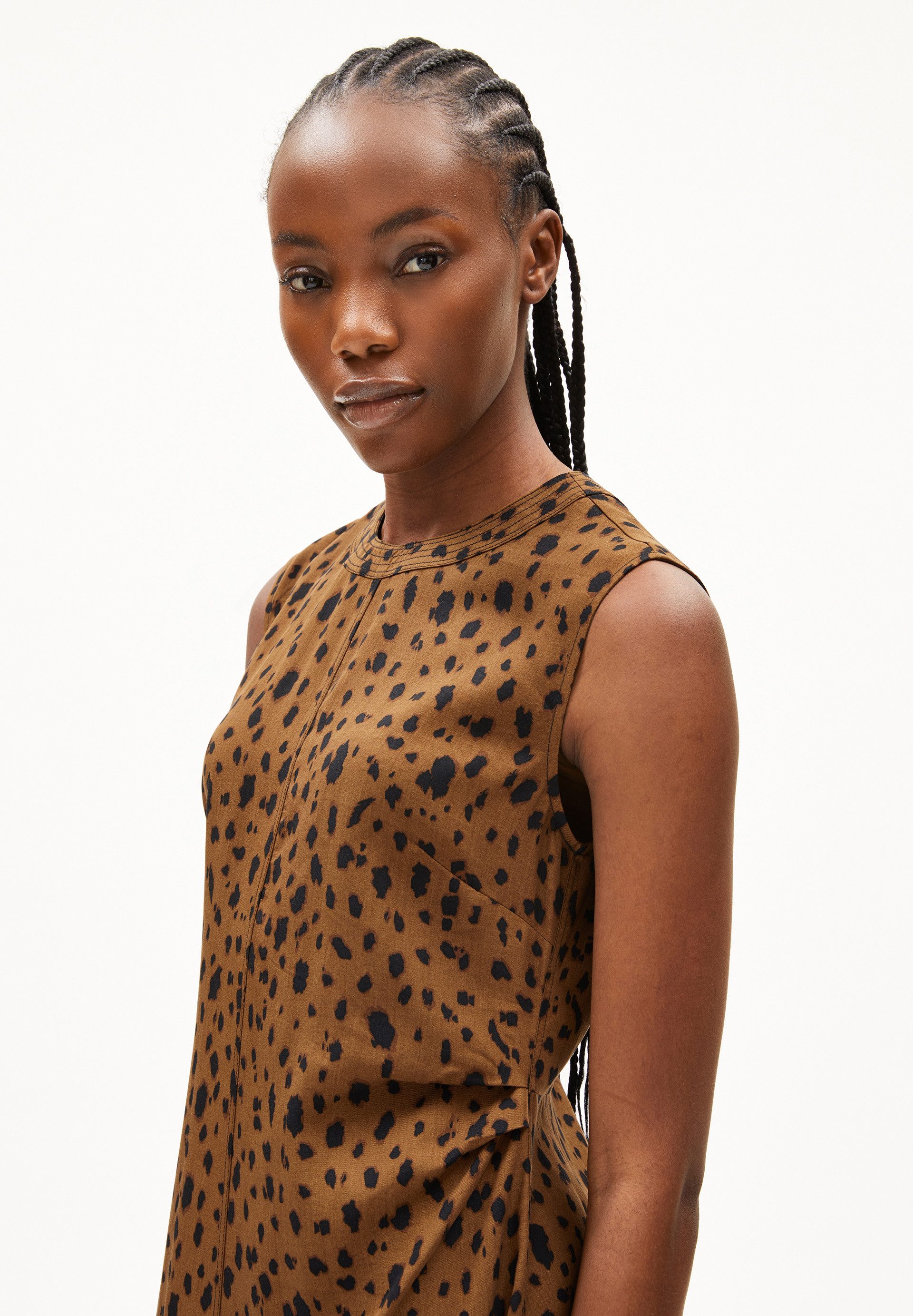 Armedangels Jerseykleid EMALANAA LEOPAA Webkleid aus TENCEL™ Lyocell (Regular Fit) Webkleid aus TENCEL™ Lyocell