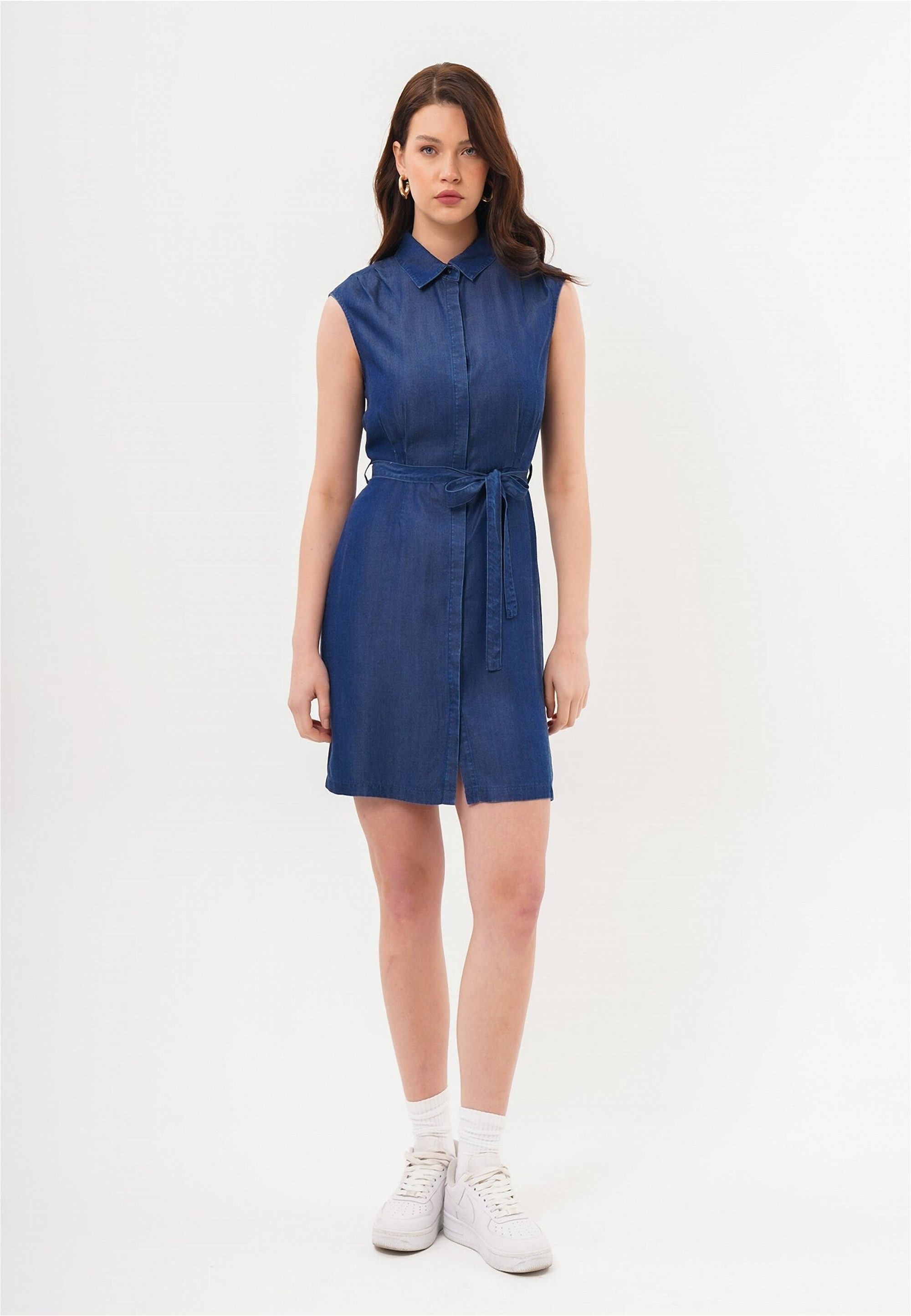 freshlions Jeanskleid Leona (1-tlg) mit tollem Bindeband günstig online kaufen