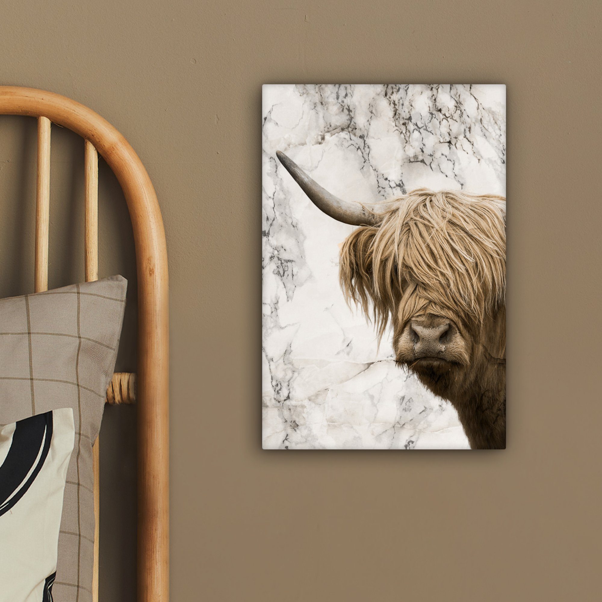 OneMillionCanvasses® Leinwandbild Schottischer Kuh - Marmor, Highlander fertig bespannt Leinwandbild St), cm Zackenaufhänger, inkl. (1 20x30 - Gemälde