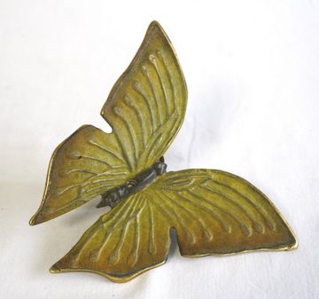 Bronzeskulpturen Skulptur Bronzefigur kleiner gelber Schmetterling