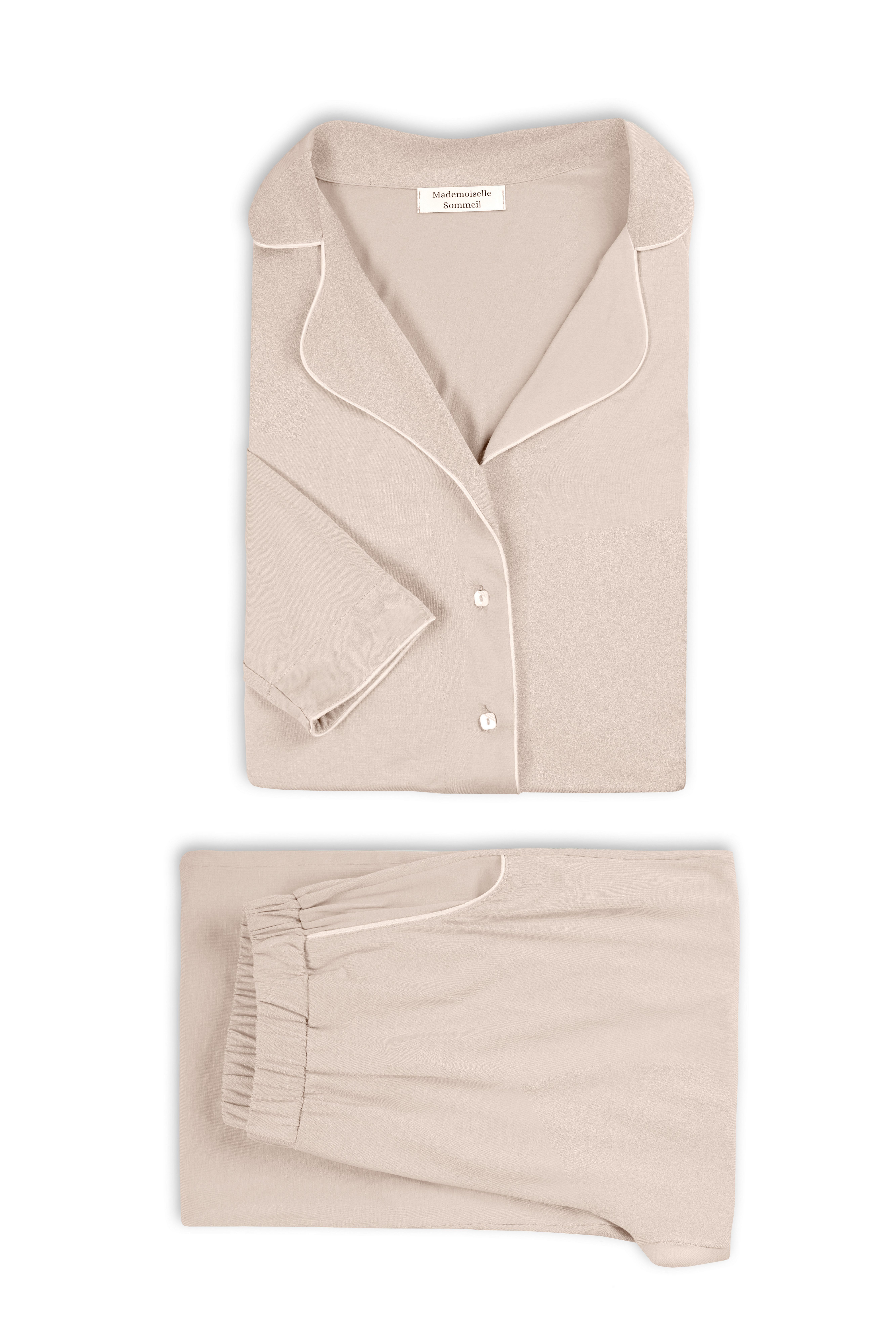 Mademoiselle Sommeil Pyjama Damen Schlafanzug aus EcoVero™ Viskose in schlichtem Taupe Hemdbluse & Hose, Kontrastpaspel, weich, gefertigt in Polen