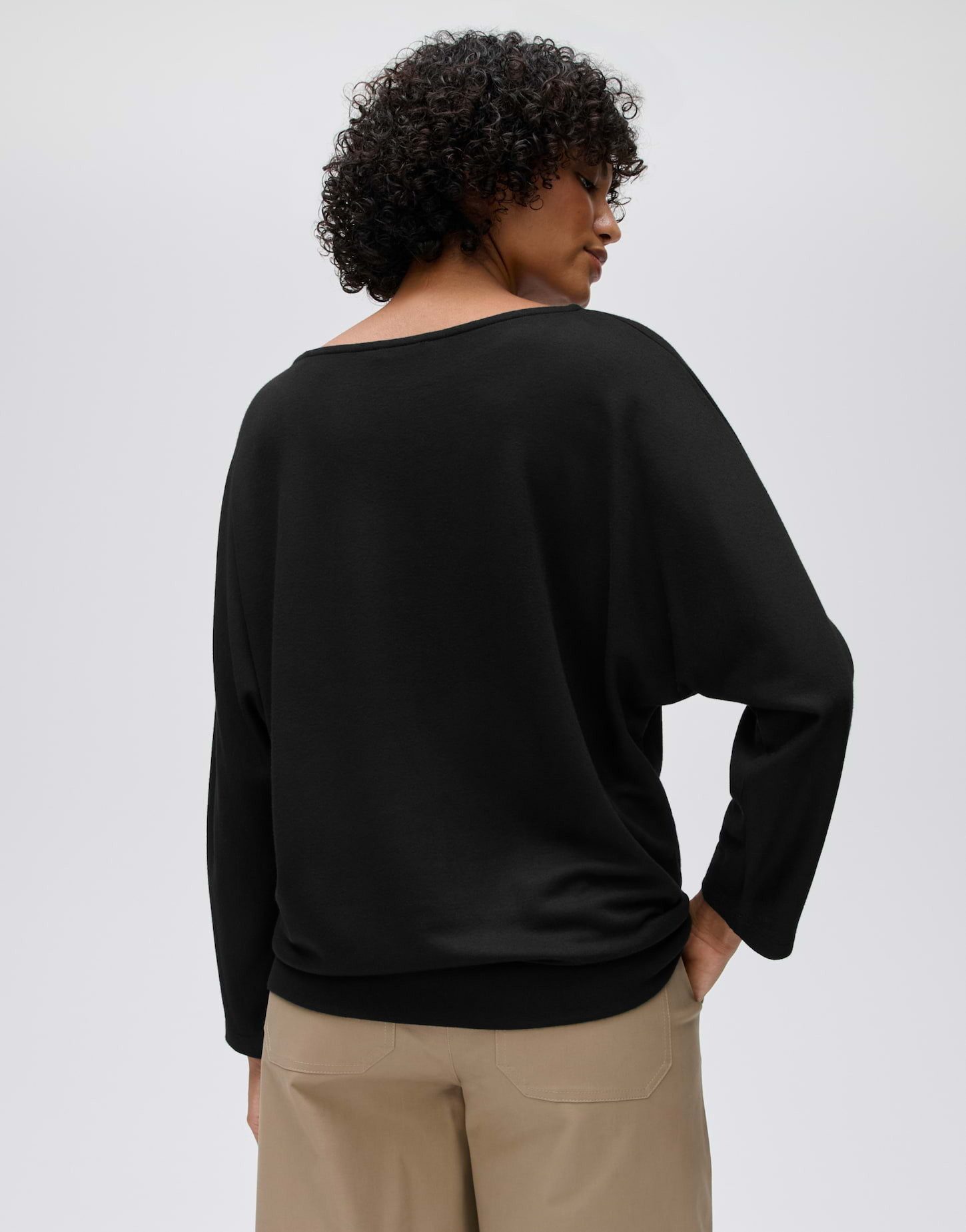 OPUS 3/4-Arm-Shirt Suisa aus weichem Jersey Schmal zulaufender Schnitt mit U-Boot-Ausschnitt – Bild 3 von 5
