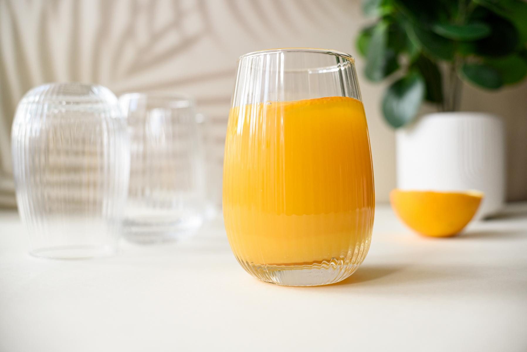 Sendez Cocktailglas 6 Trinkgläser 350ml (max. 400ml) geriffelte Oberfläche Cocktailgläser, 6-tlg., Glas