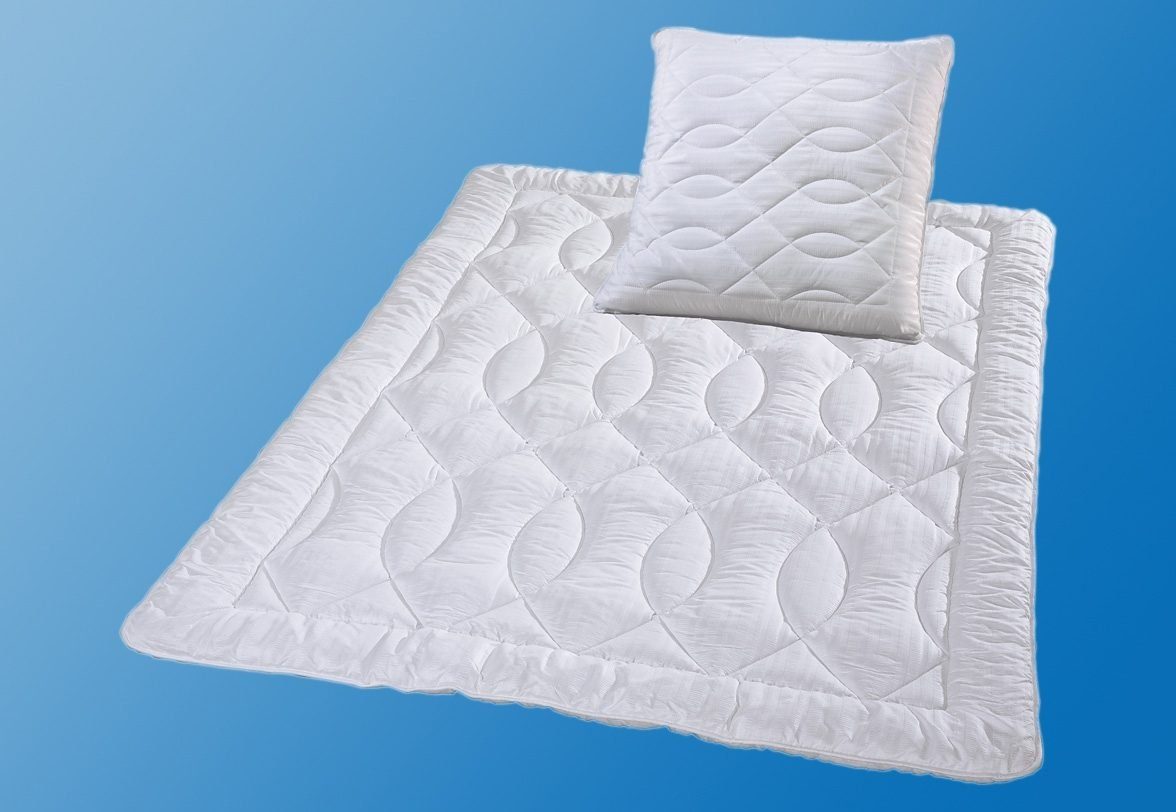 Kunstfaserbettdecke + Kopfkissen Mikro-Seersucker