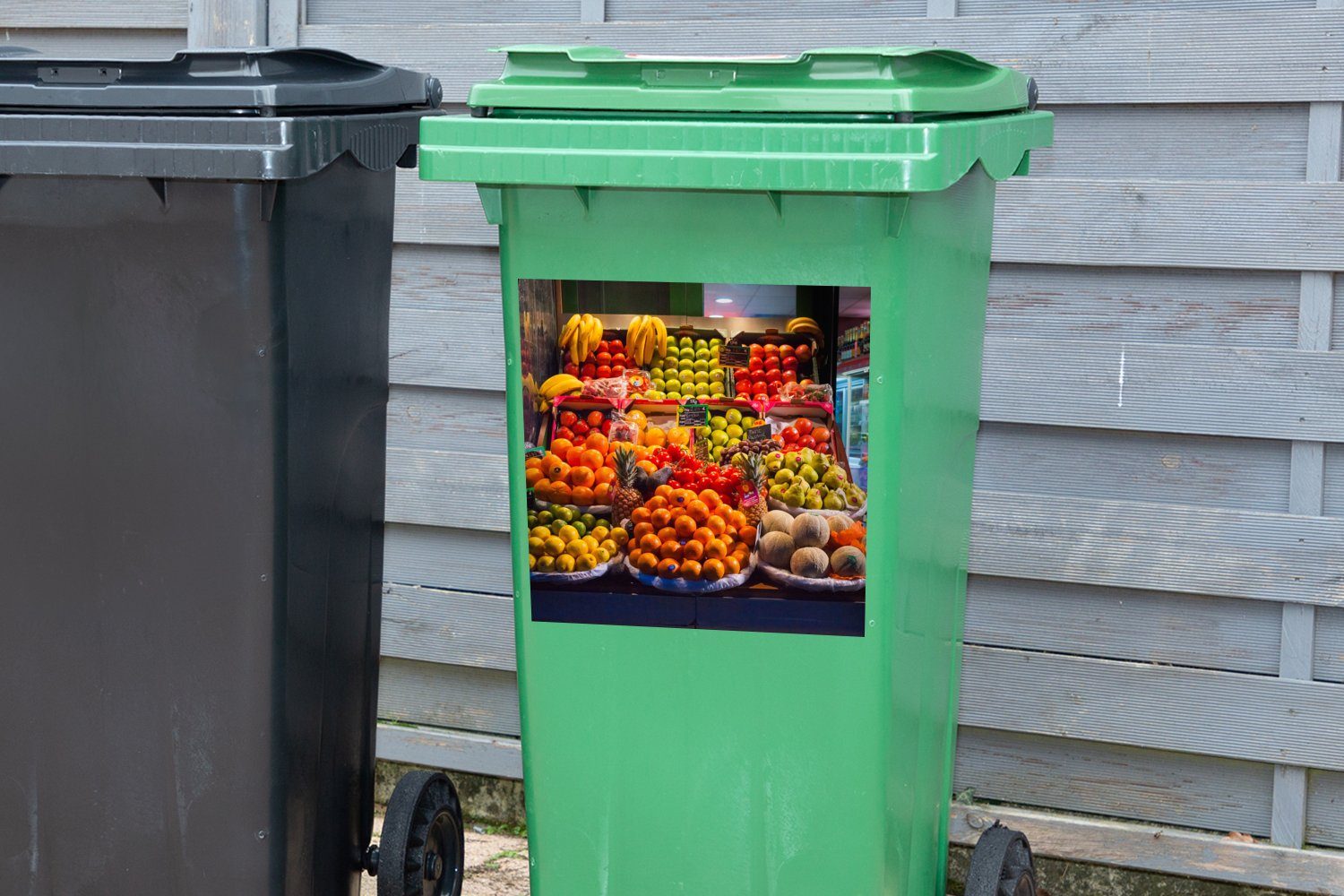 St), Frankreich Mülltonne, Wandsticker - - - Sticker, MuchoWow Abfalbehälter Mülleimer-aufkleber, Markt Obst Container, (1 Stand