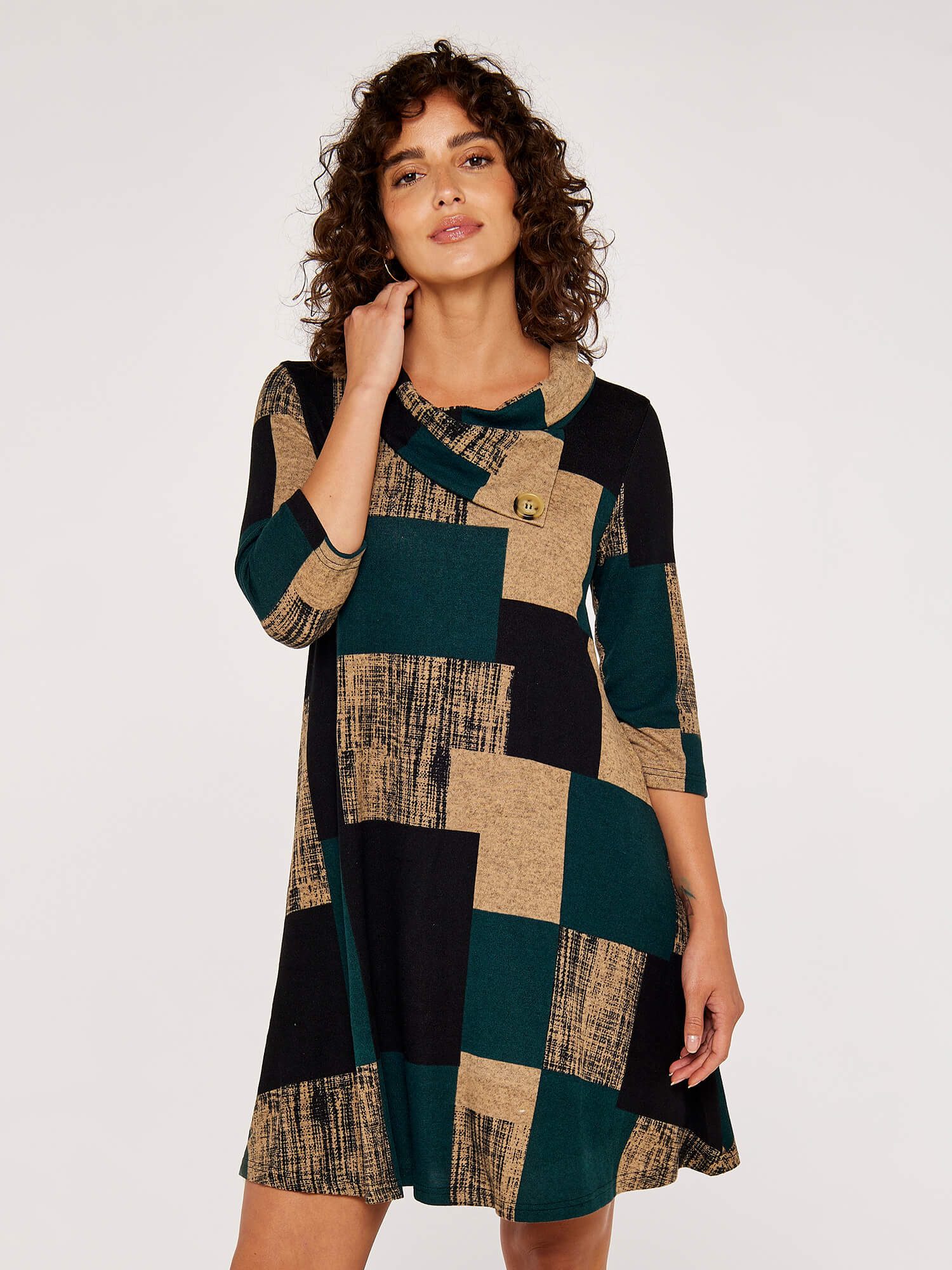 Apricot Strickkleid Swing Dress, mit Umschlagkragen günstig online kaufen