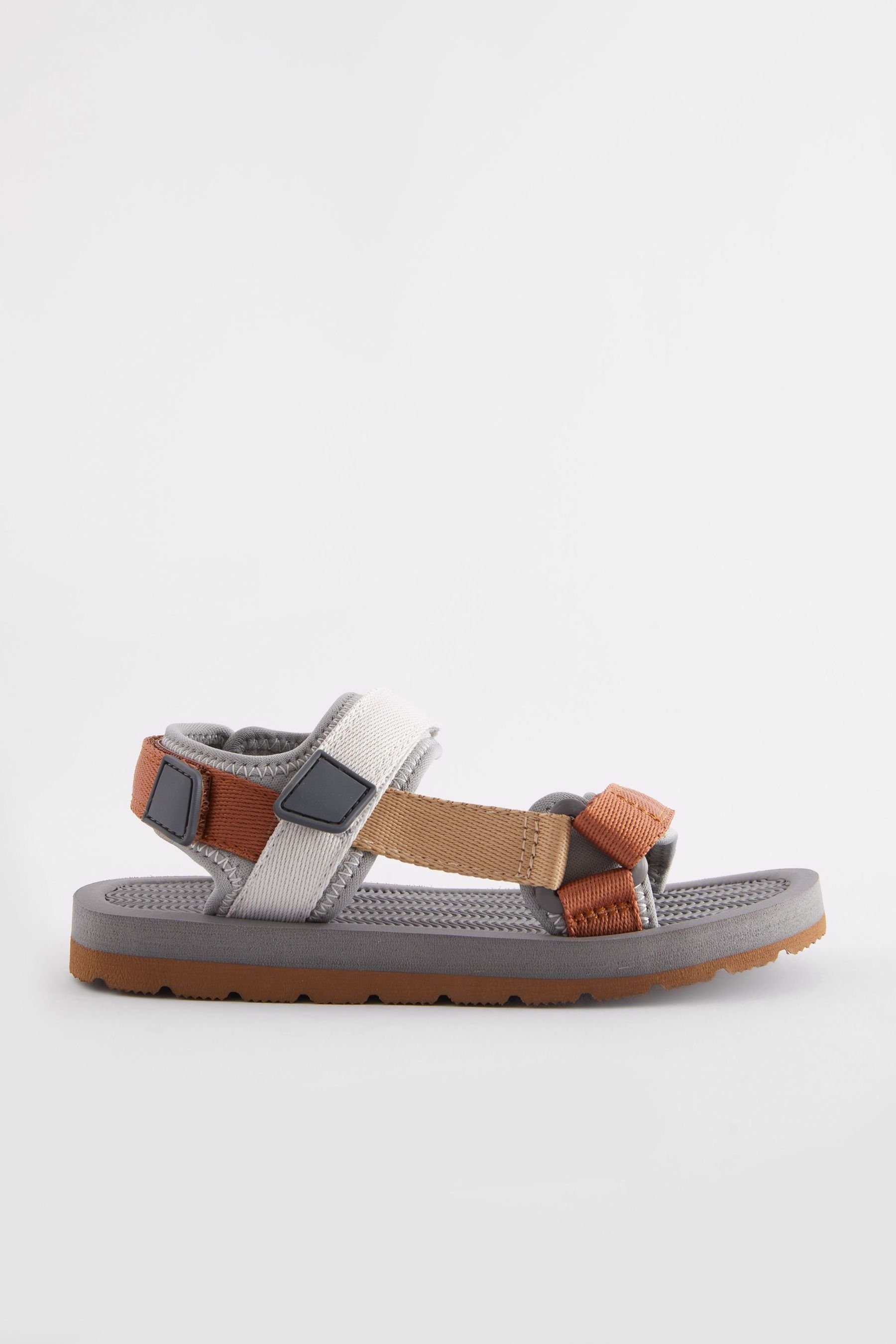 Next Trekker-Sandalen Sandale (1-tlg)