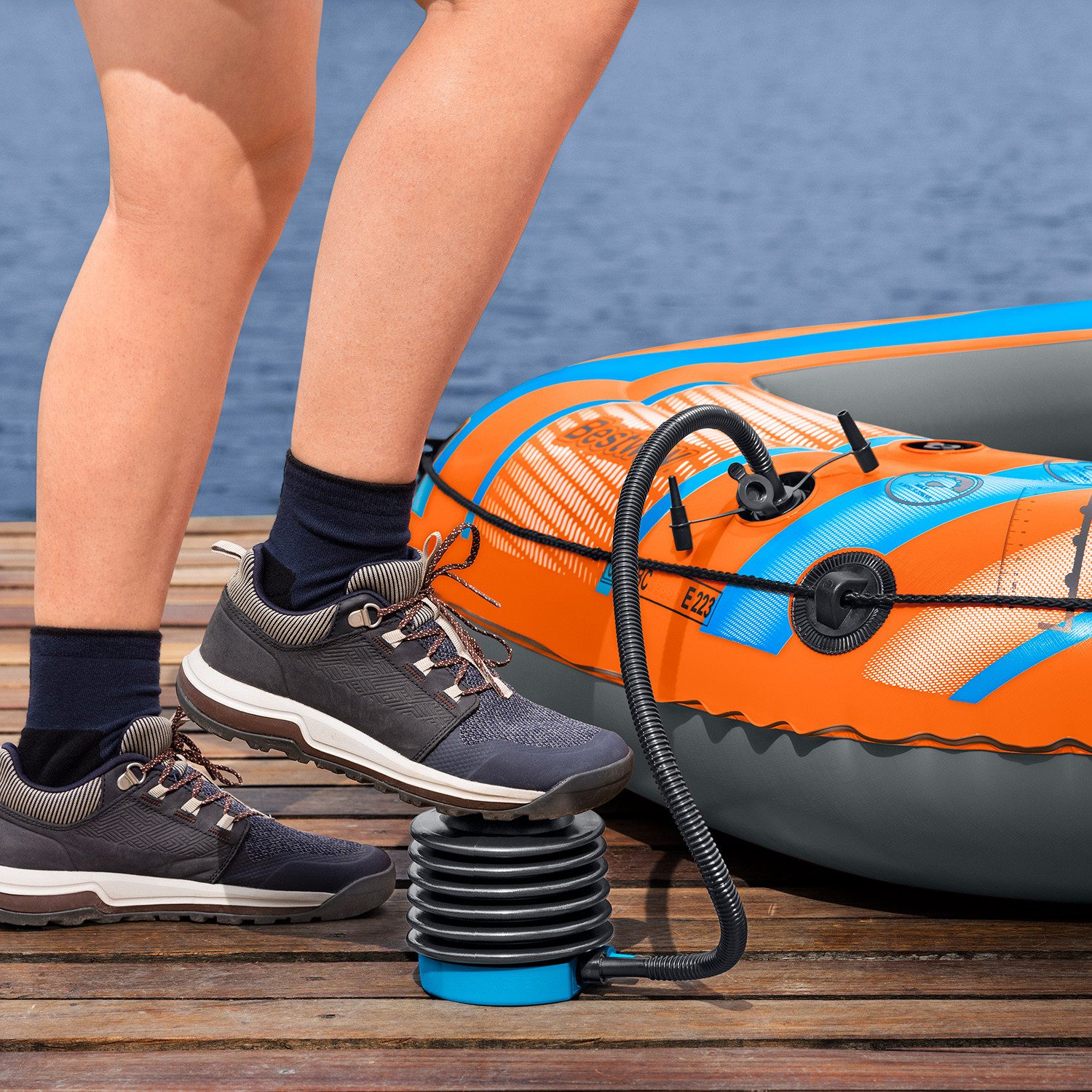 Bestway Fußpumpe Air Step™ (Packung, 1-tlg., 300 ml), Flexibler Schlauch