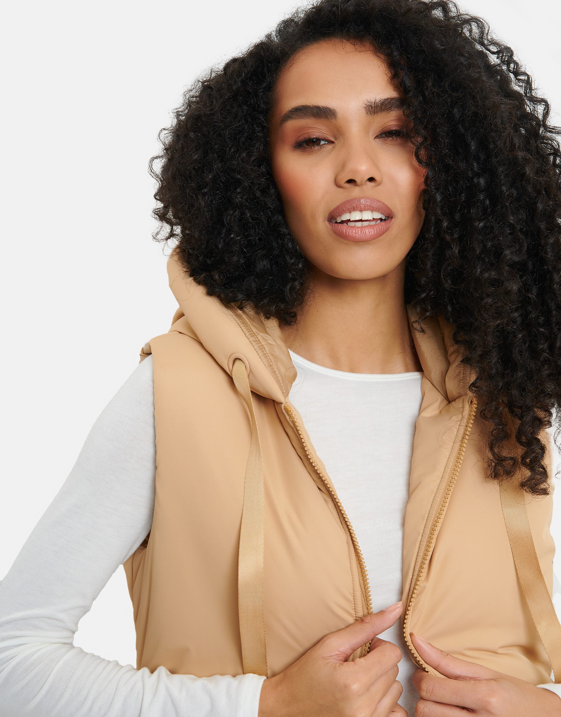 Threadbare Funktionsweste Shelly Hooded (1-tlg) mit Kapuze