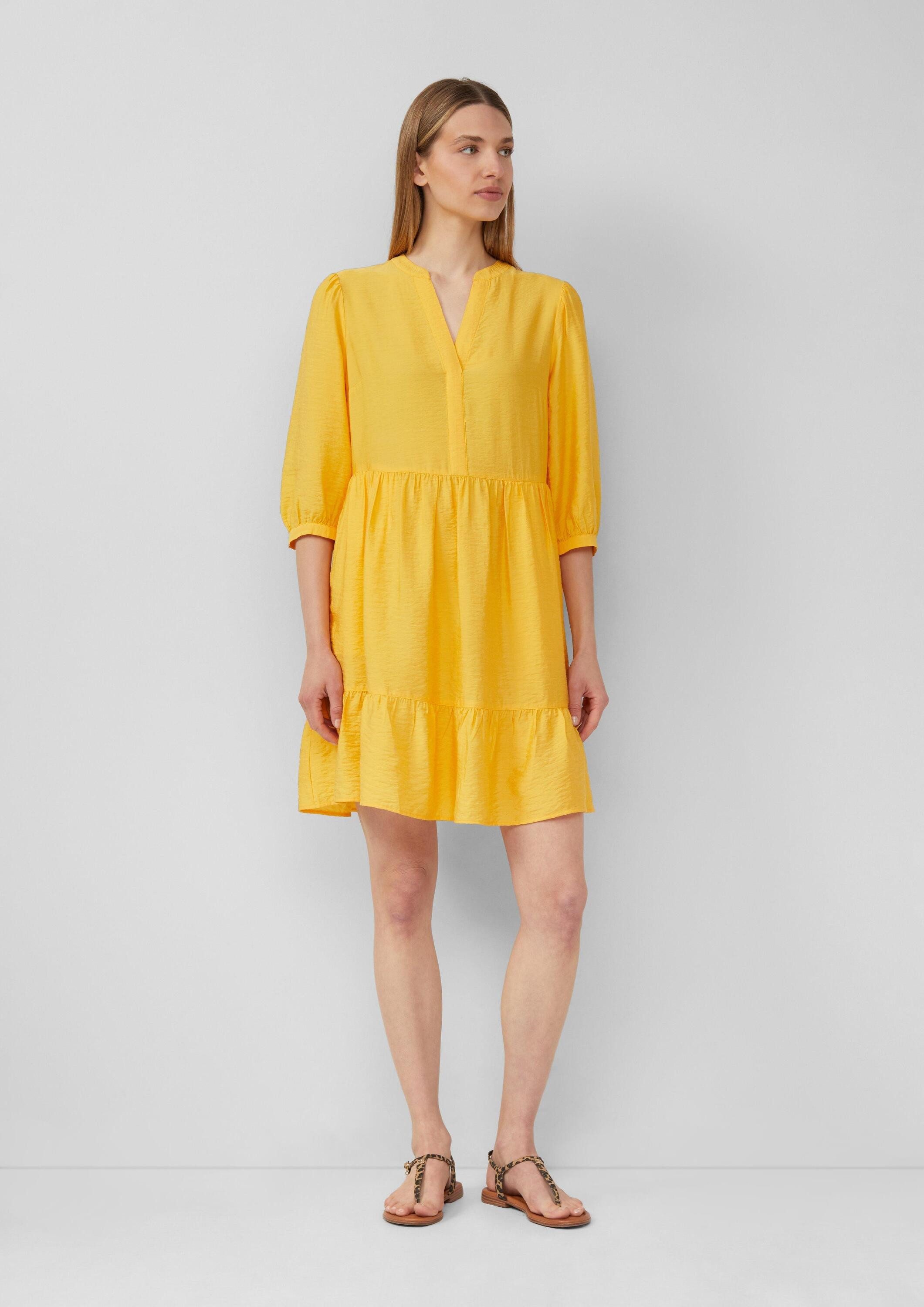 s.Oliver Minikleid Kleid Strukturiertes Kleid aus Viskosemix mit Eingrifftaschen