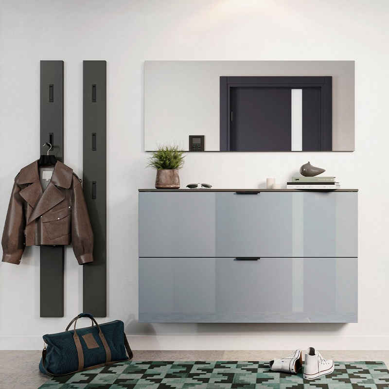 GERMANIA Garderoben-Set Valega, (4-St), Schuhschrank mit Glasfronten, Spiegel und zwei Garderobenpaneelen