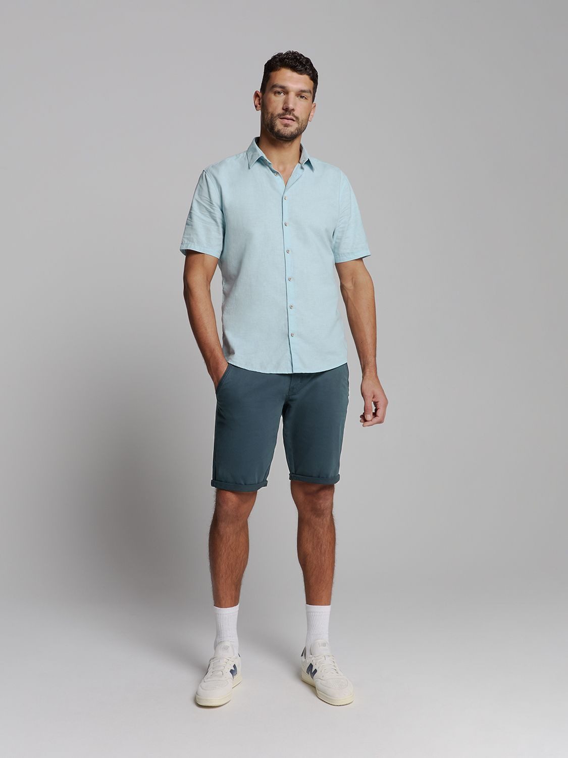 NO EXCESS Shorts