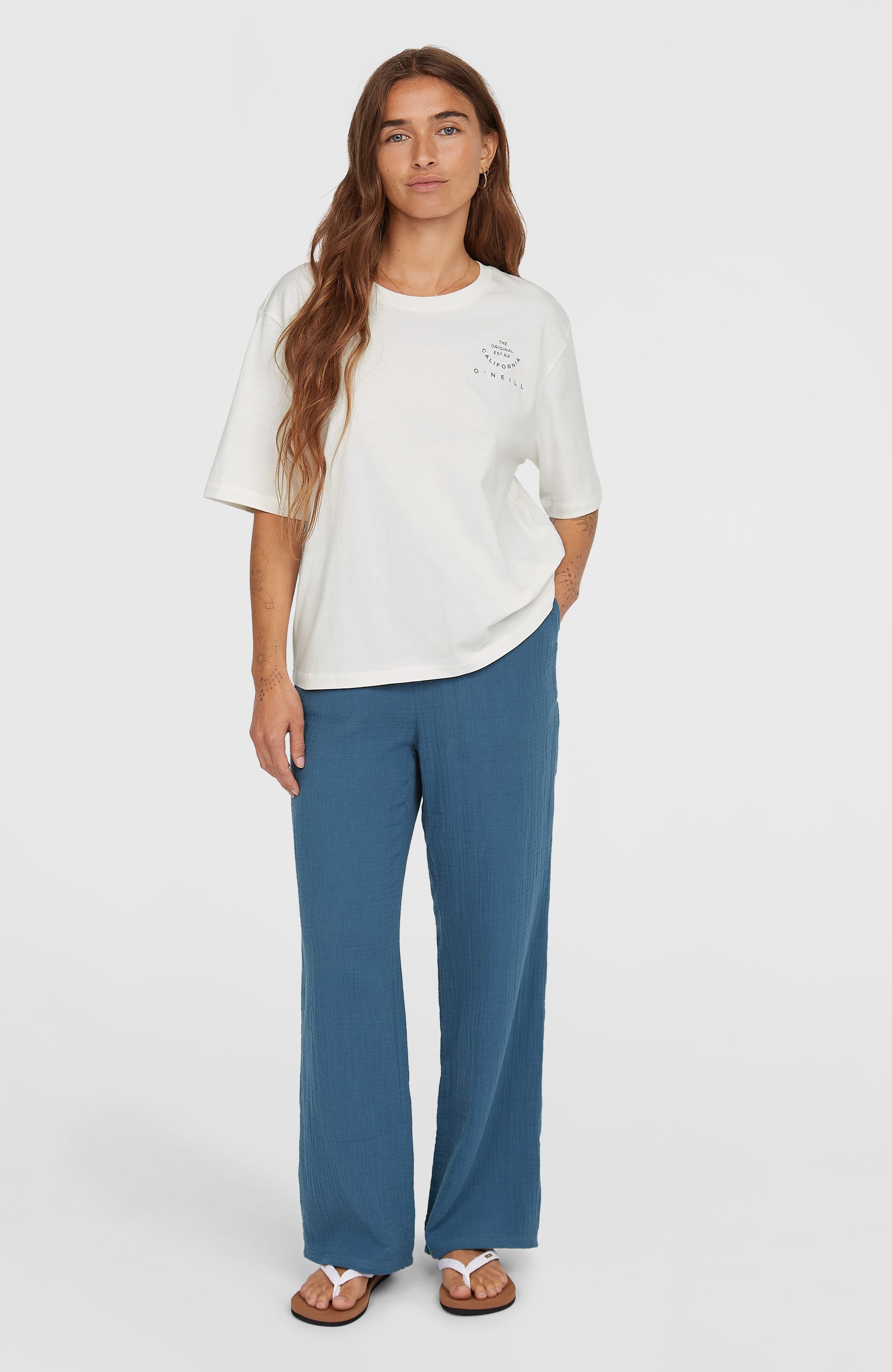 O'Neill T-Shirt SUMMER MUSTHAVES BACK PRINT T-SHIRT mit wasserbasierten Prints auf Brust und Rücken, lockere Passform