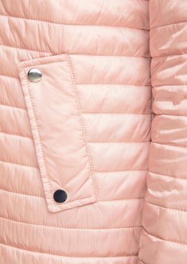 GOLDNER Steppjacke Kurzgröße: Leichte Jacke mit angesetzem Schößchen