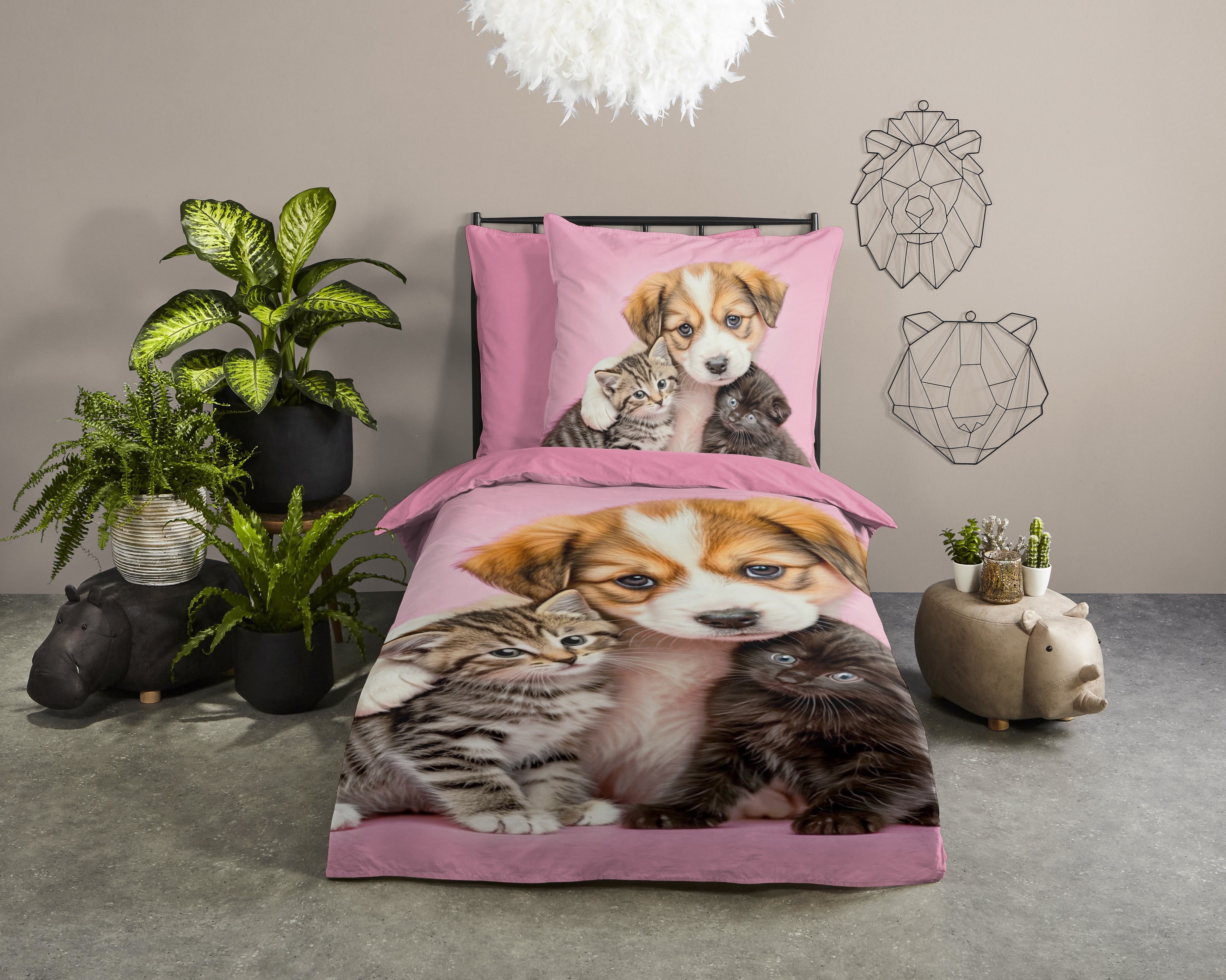 PURE luxury collection Kinderbettwäsche Amis, Microfaser, 2 teilig, Mikrofaser, 135x200, 2 Teilig, Wendeoptik, Mädchen, Hund, Katze