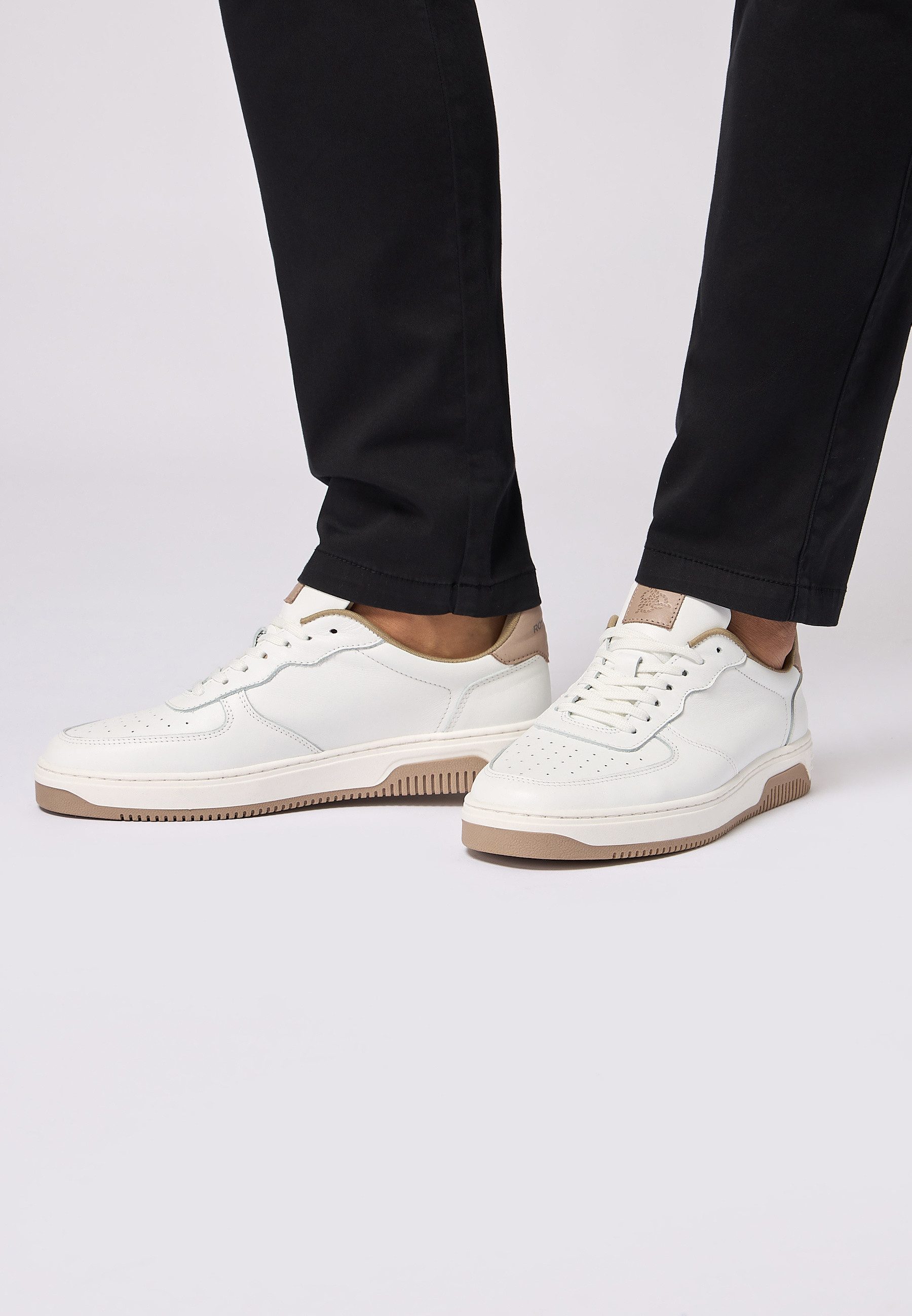Roy Robson Mit Farbdetails Sneaker