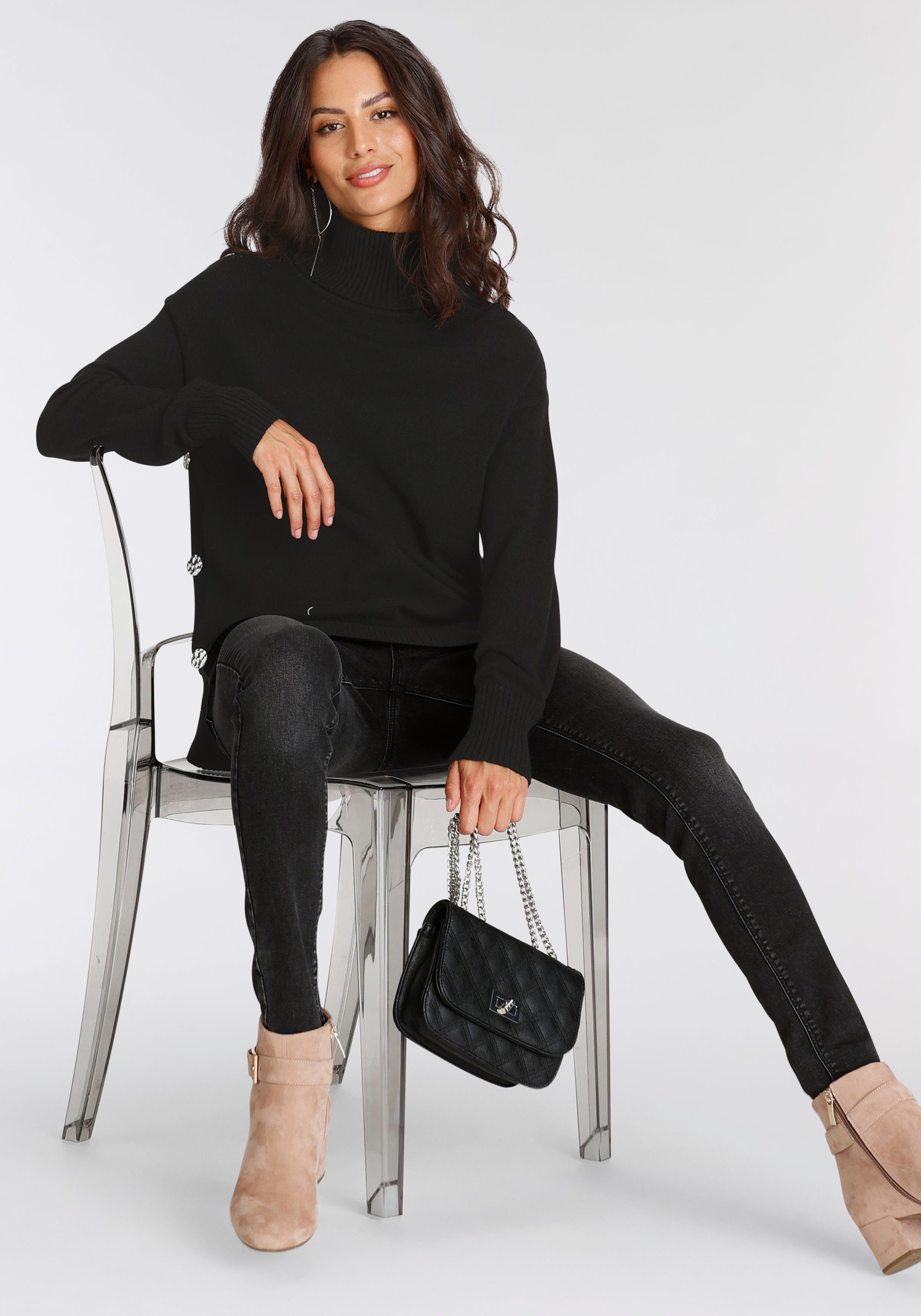 Laura Scott Rollkragenpullover mit seitlichen Knöpfen