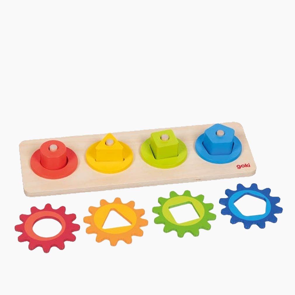 goki Lernspielzeug Sortierspiel Formen mit Zahnrädern (Packung, 12-St., 12 teiliges set), Sortieren, drehen, entdecken: Farben, Formen