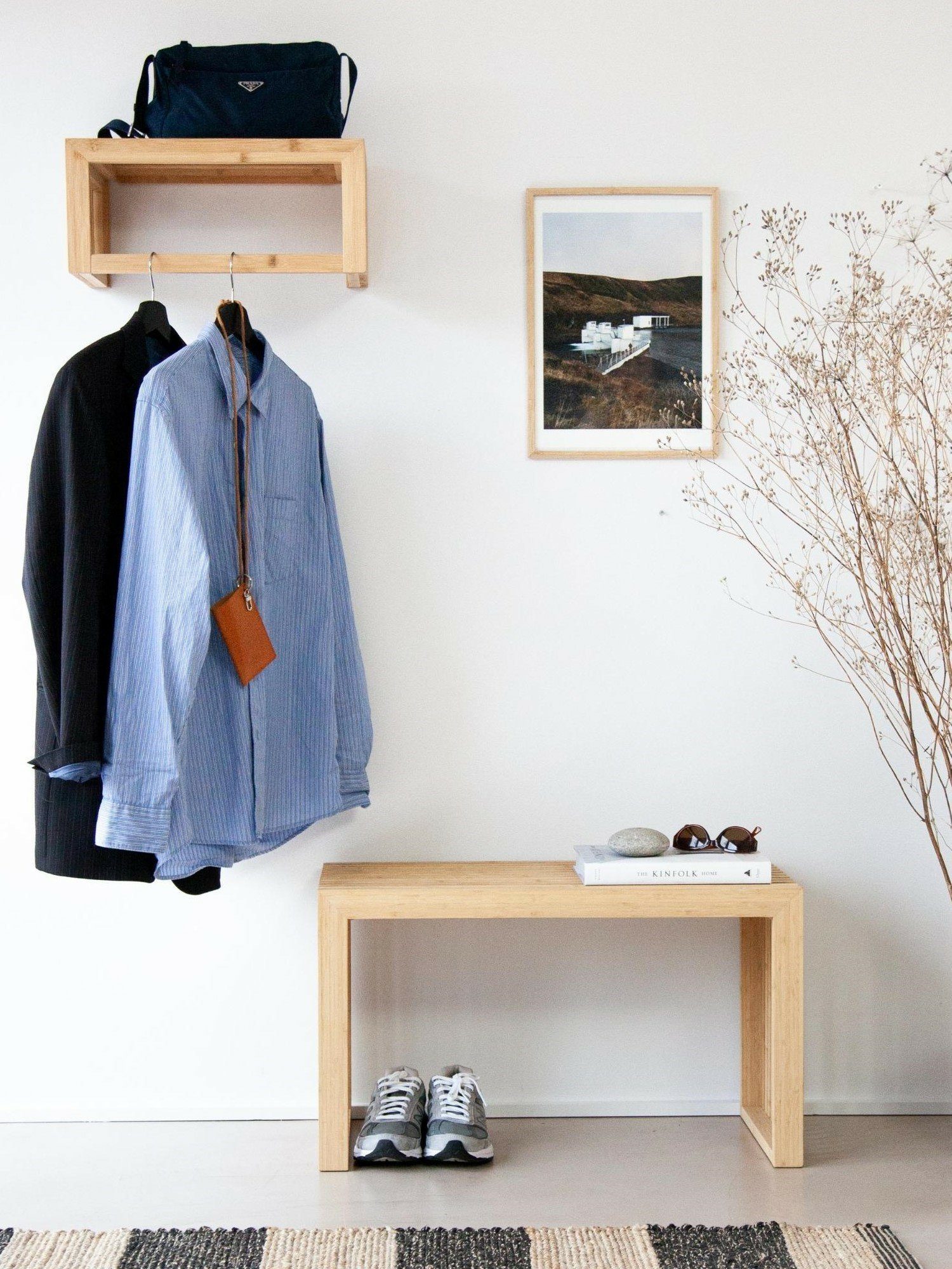 Cinas Sitzbank Rib, Harmonische Gestaltung, funktionaler Nutzen, dezentes Finish