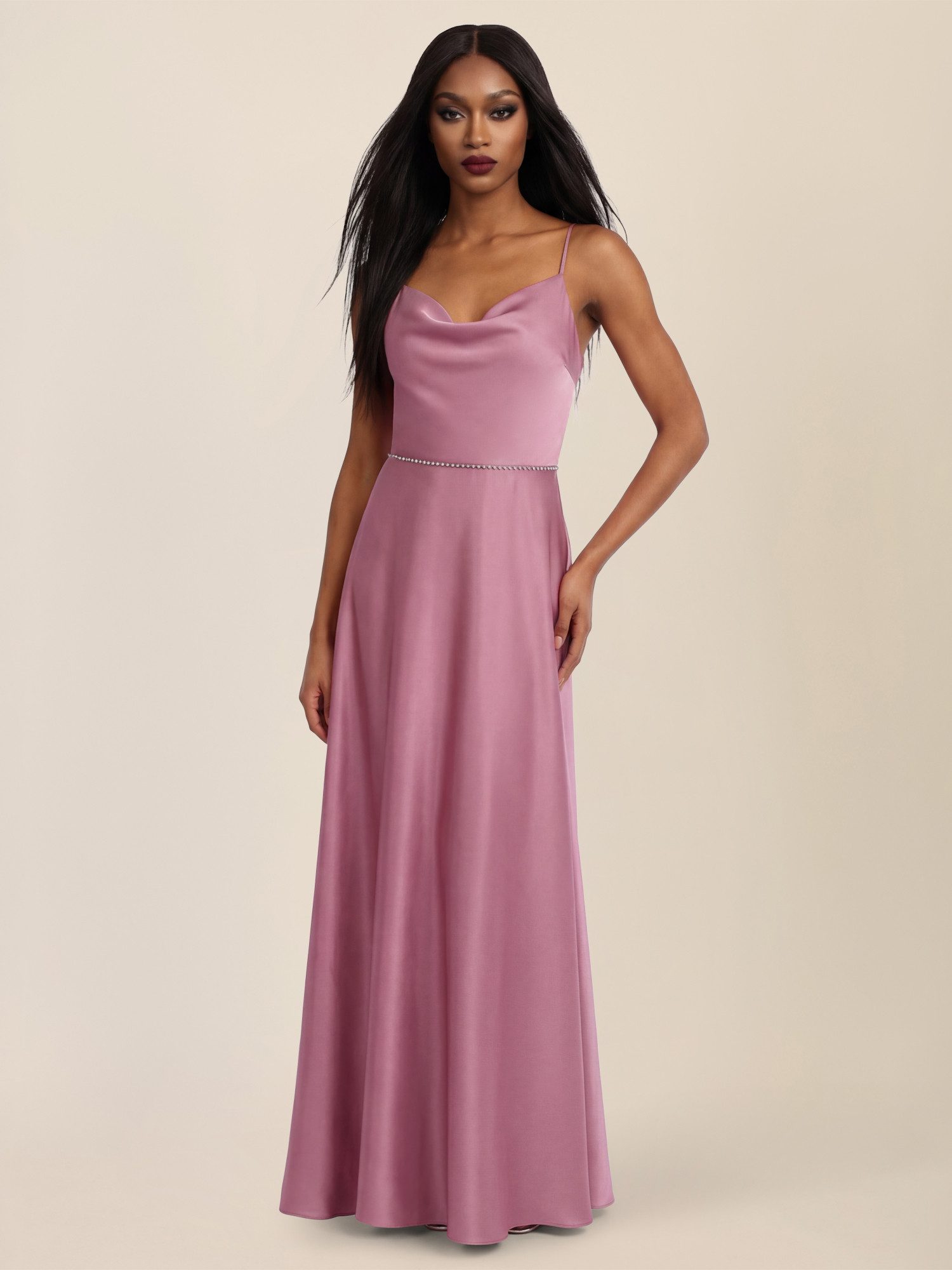 Apart Abendkleid mit Glitzerträgern