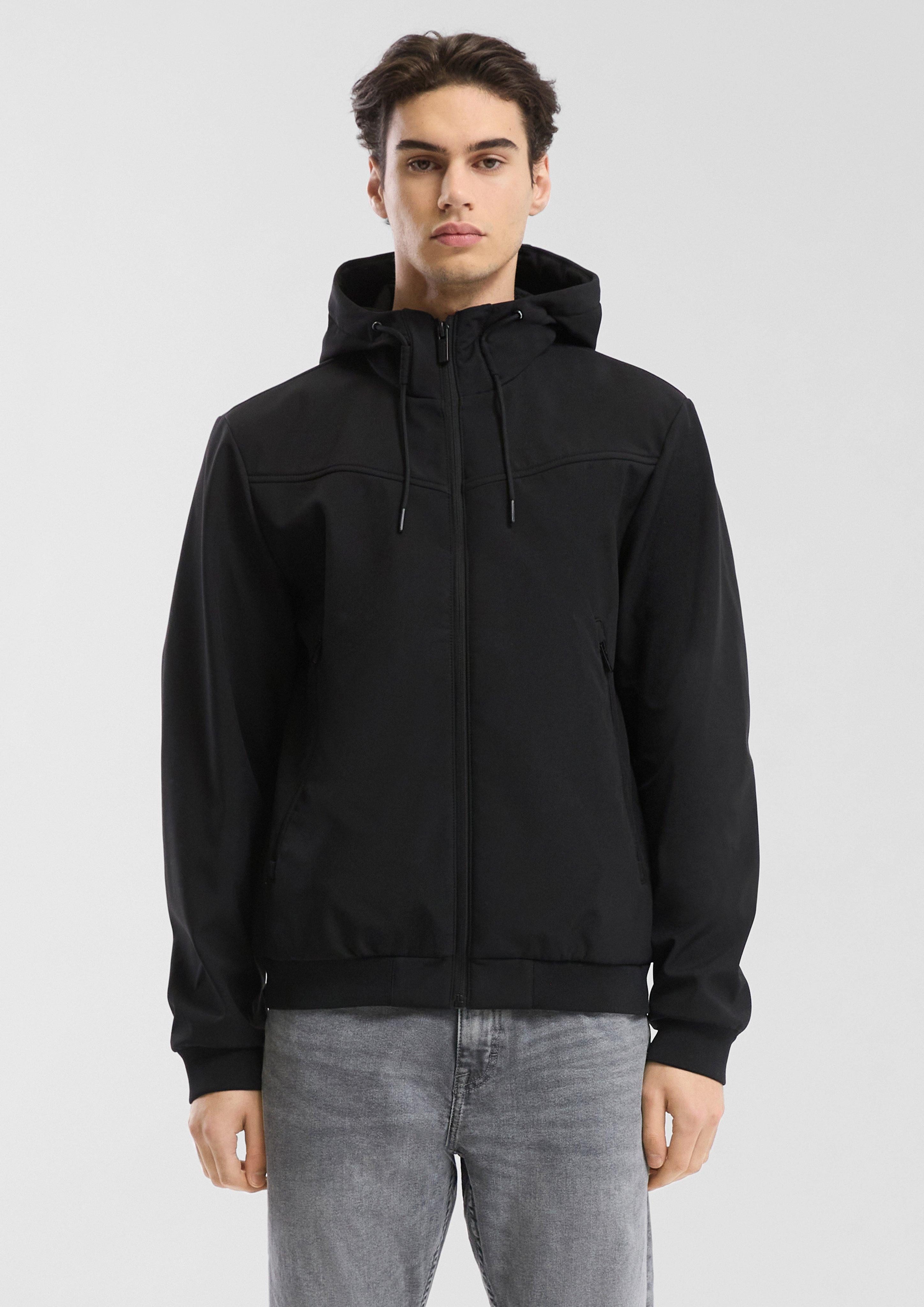 QS Allwetterjacke Softshelljacke mit Reißverschlusstaschen