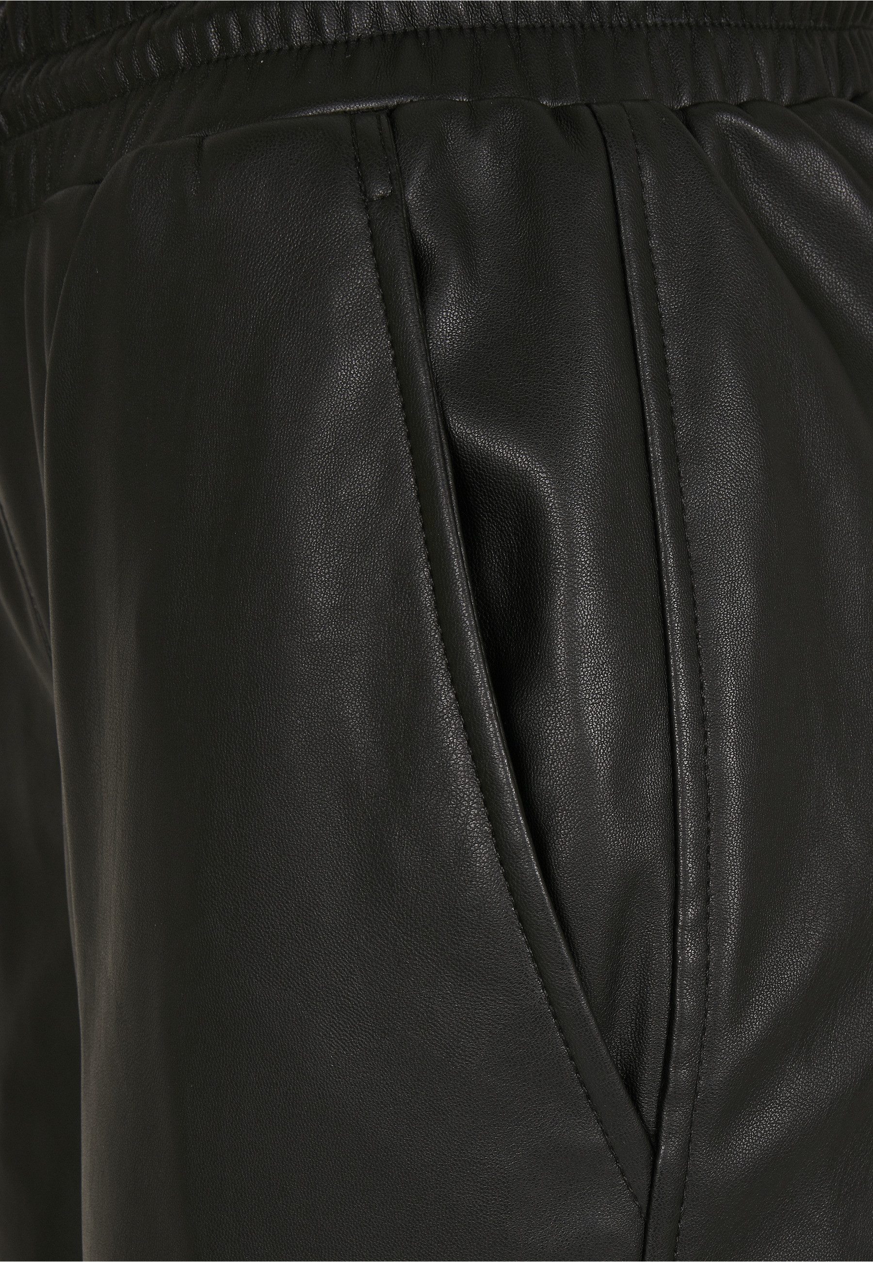 URBAN CLASSICS Cargohose Urban Classics Damen Ladies Faux Leather Cargo Pants (1-tlg)