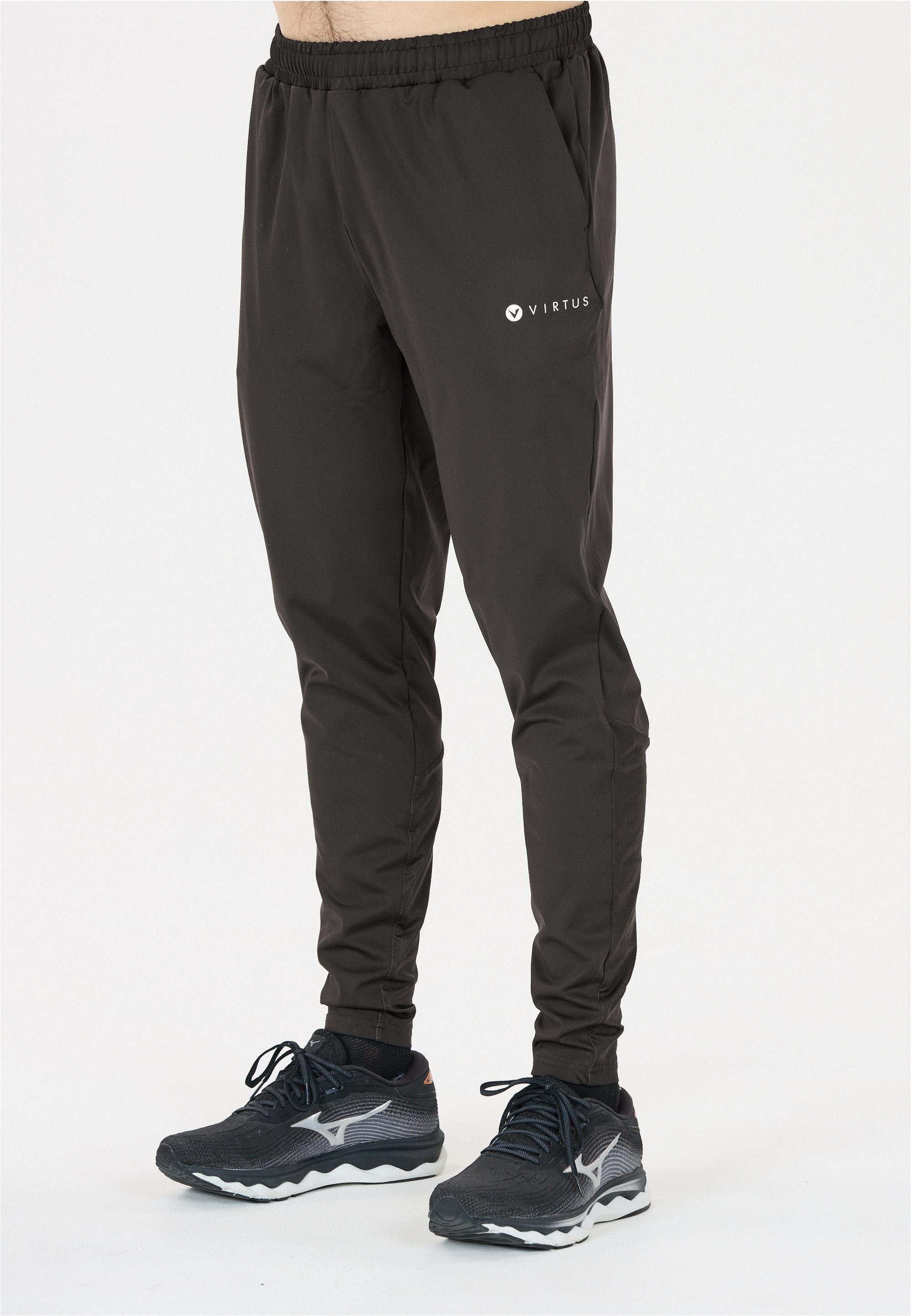 Virtus Stoffhose Bily mit 4-Wege-Stretch für viel Bewegungsfreiheit