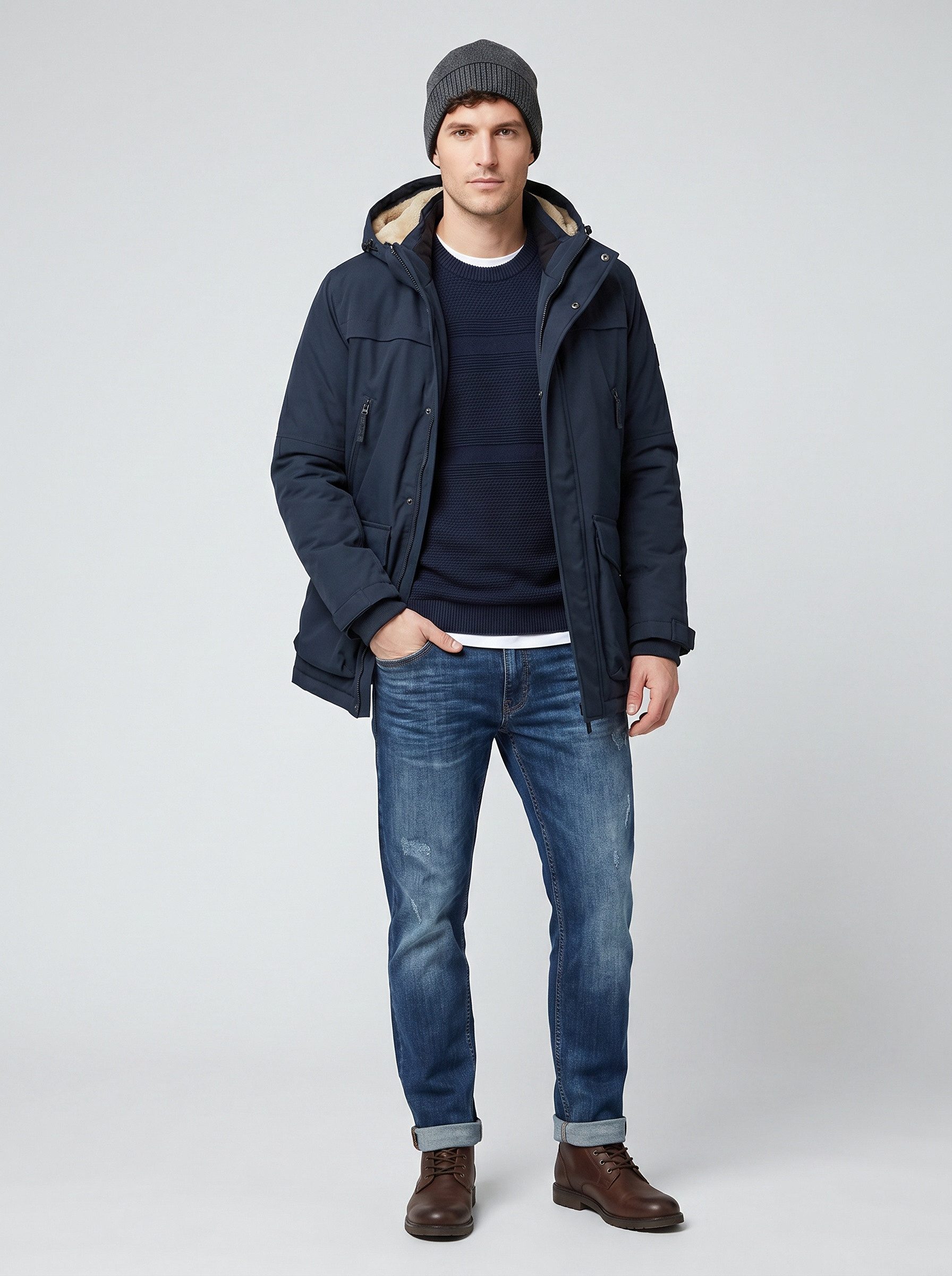 Zum Outfit 8