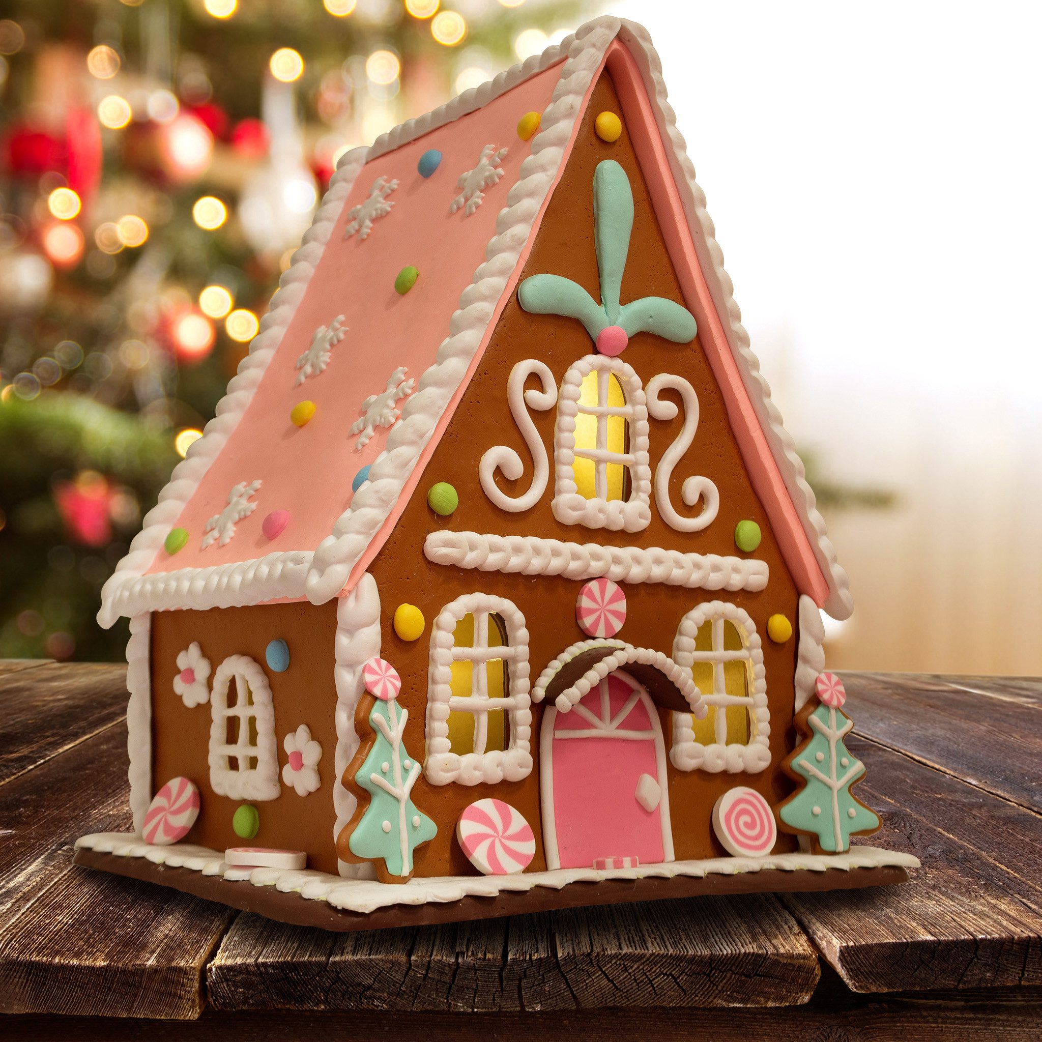 Christmas Paradise Weihnachtshaus Lebkuchenhaus mit LED 23 cm, Weihnachtsdeko, braun-rosa, leuchtet