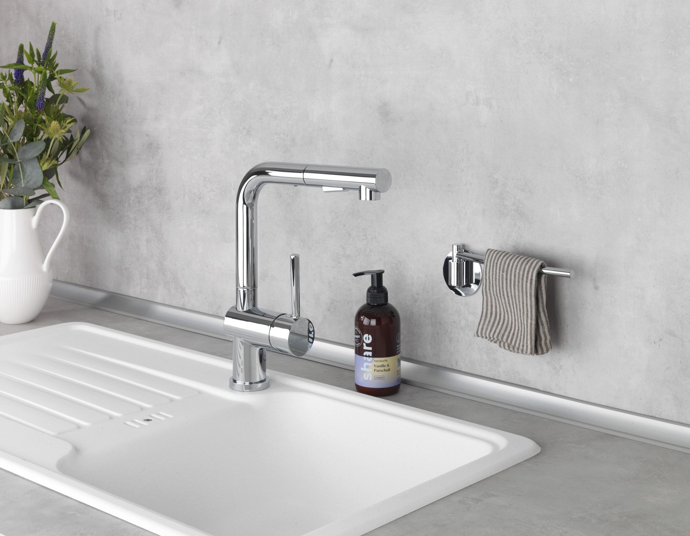 WENKO Spültuchhalter Modell Turbo-Loc®, Halterung für Spül- und Geschirrtücher, Edelstahl, ohne Bohren