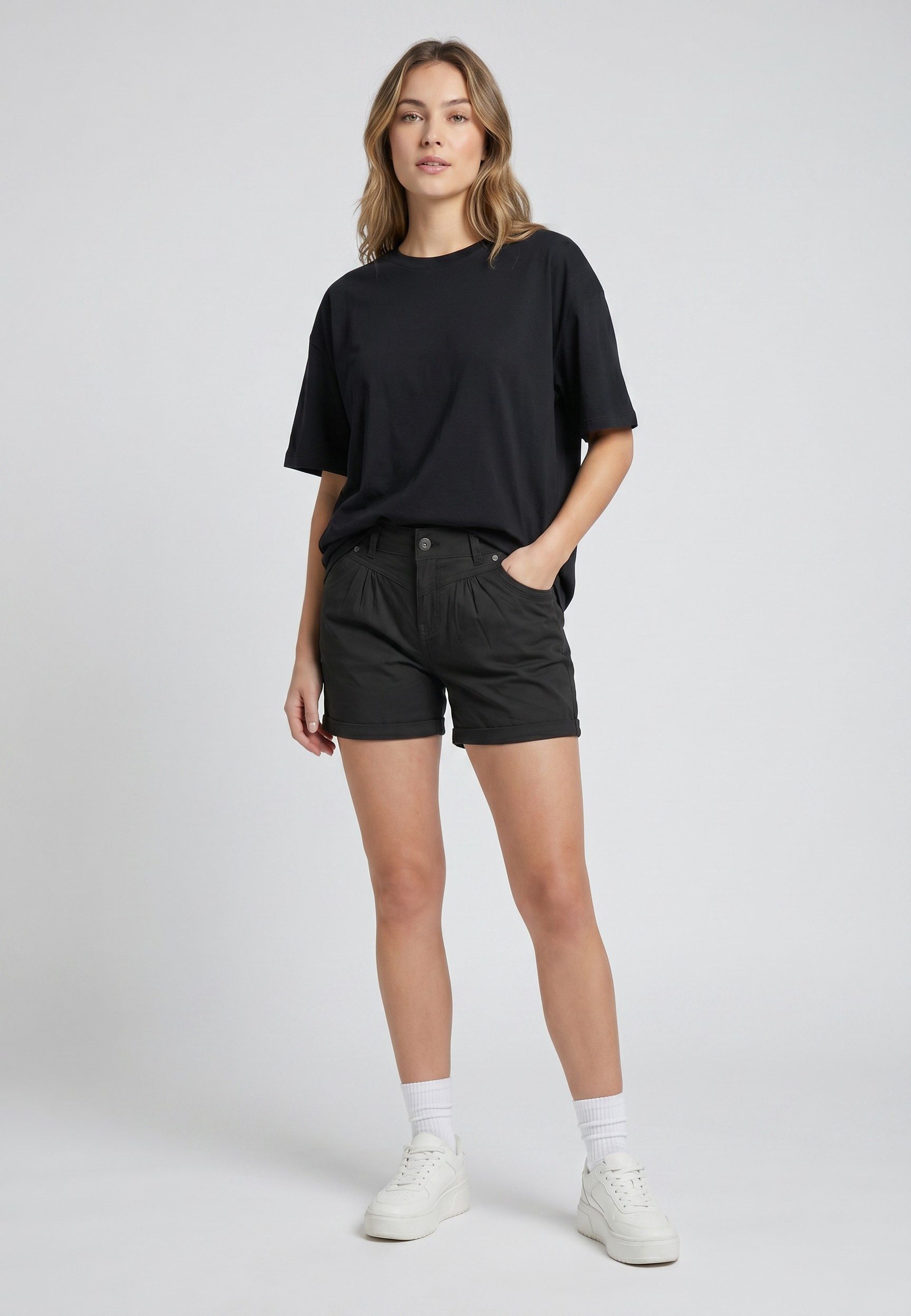 Urban Surface Chinoshorts Damen Stretch-Shorts Chino-Style Bundfalten, stretchy, Aufschlag am Bein
