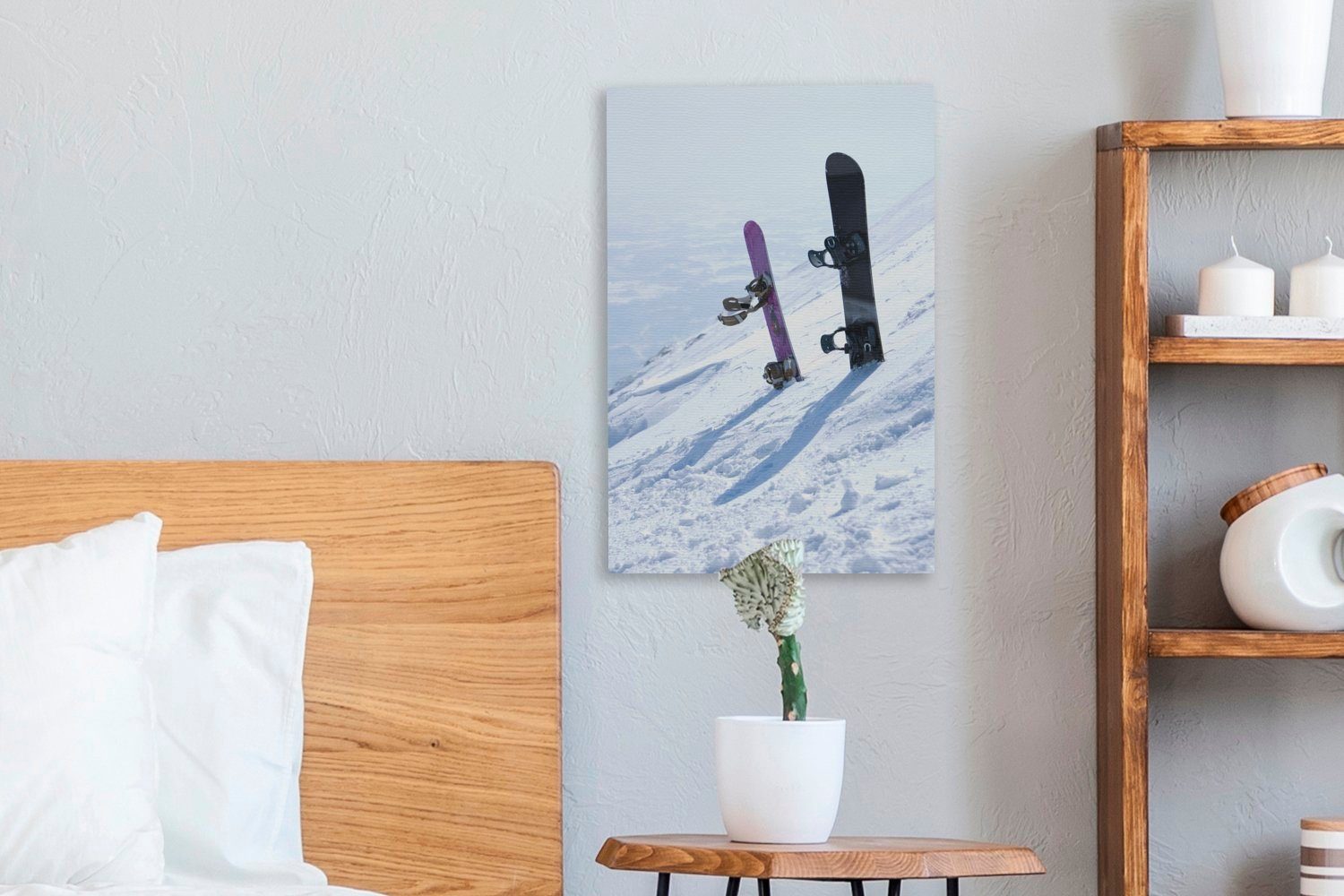 OneMillionCanvasses® Leinwandbild Zwei Snowboards aufrecht Leinwandbild cm fertig stehen einer inkl. (1 St), bespannt in Schneedecke, 20x30 dicken Gemälde, Zackenaufhänger