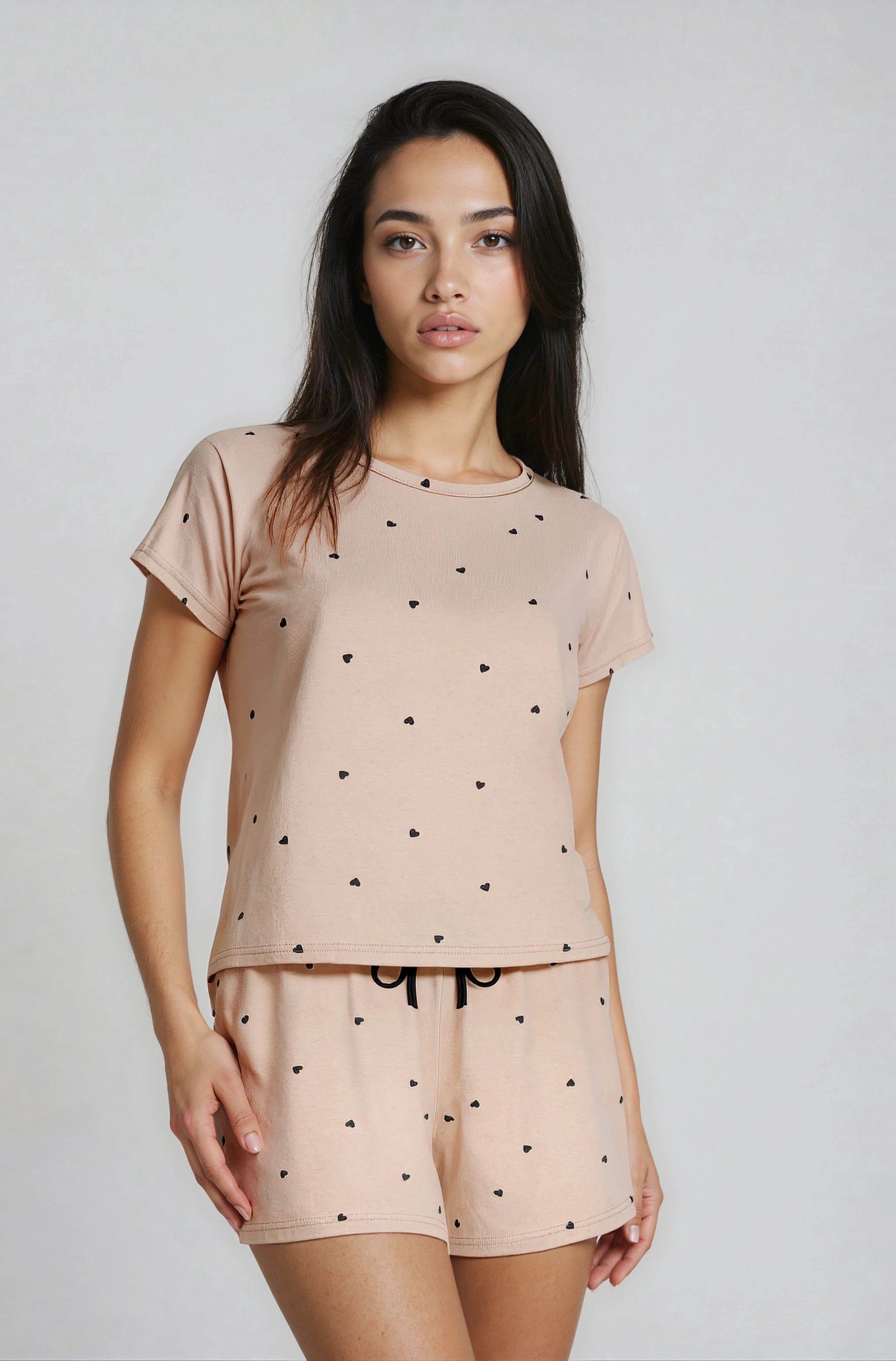 Mademoiselle Sommeil Shorty Damen Schlafanzug in Beige mit schwarzen Herzmuster (2 tlg., 1 Stück) aus 100% Baumwolle