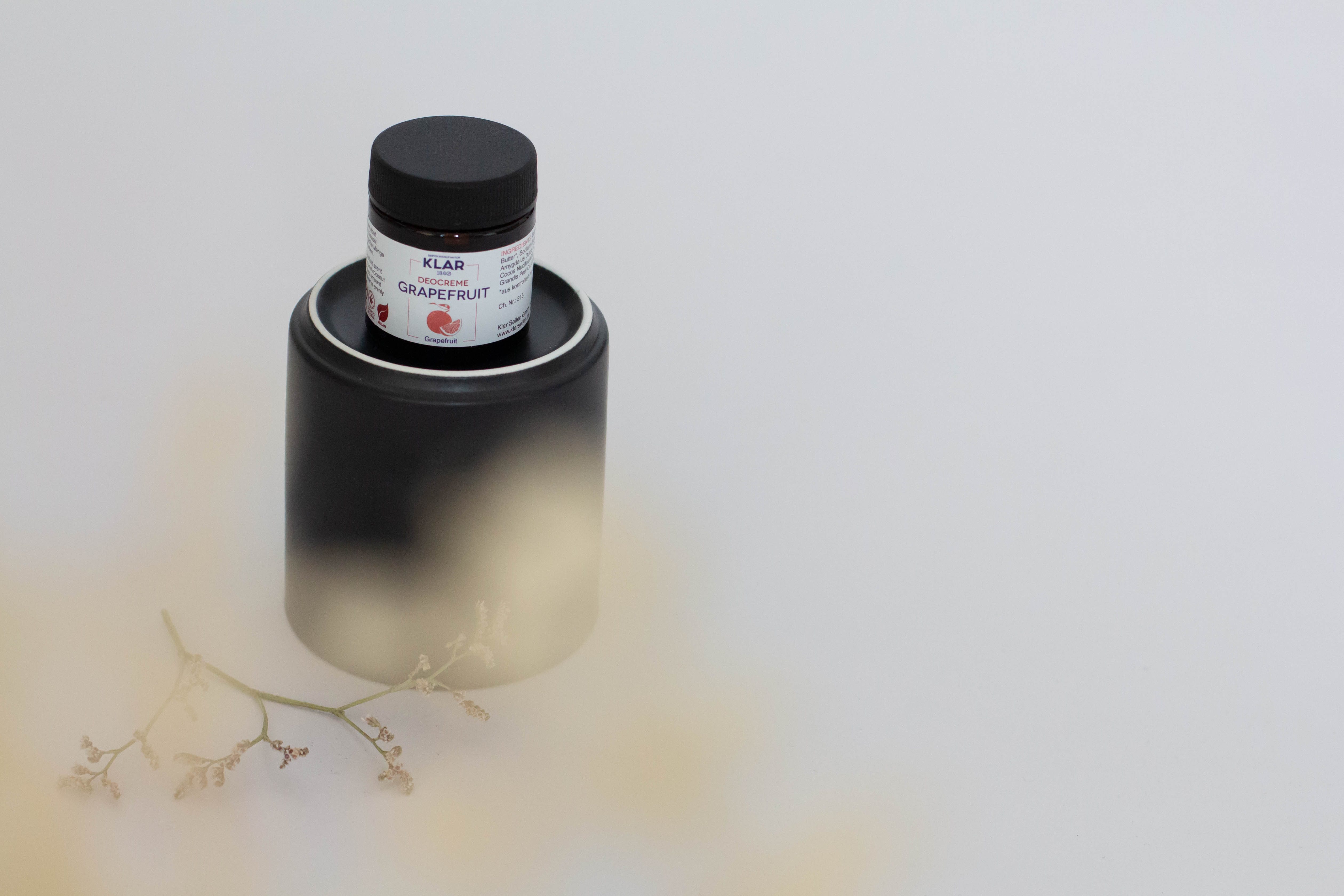 KLAR Seifenmanufaktor Handseife Klar Seifen Weihnachtsedition Mandel 100g, Cosmos zertifiziert