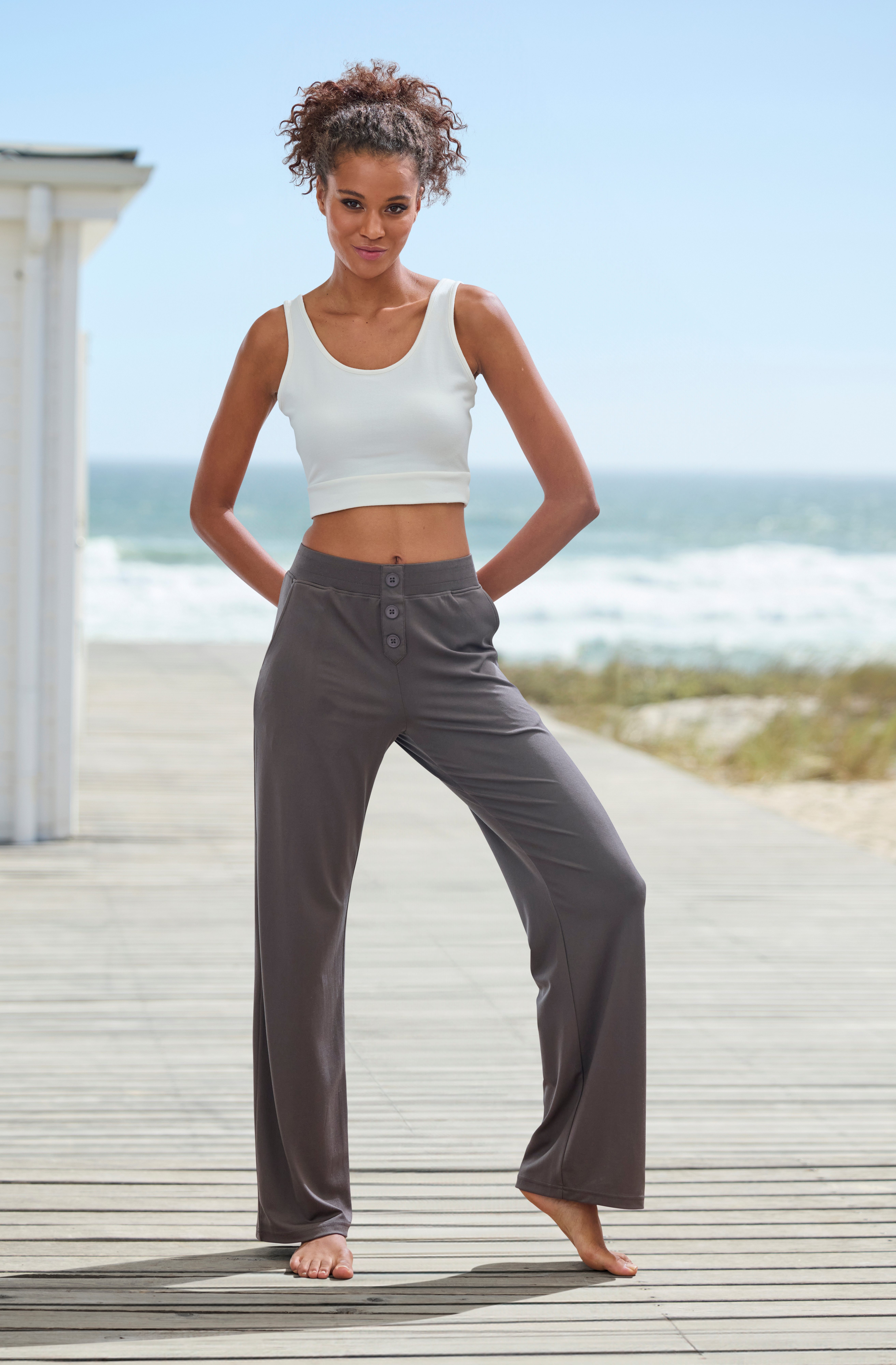 H.I.S Relaxhose mit klassisch gerade geschnittenem Bein, Loungewear – Bild 4 von 5