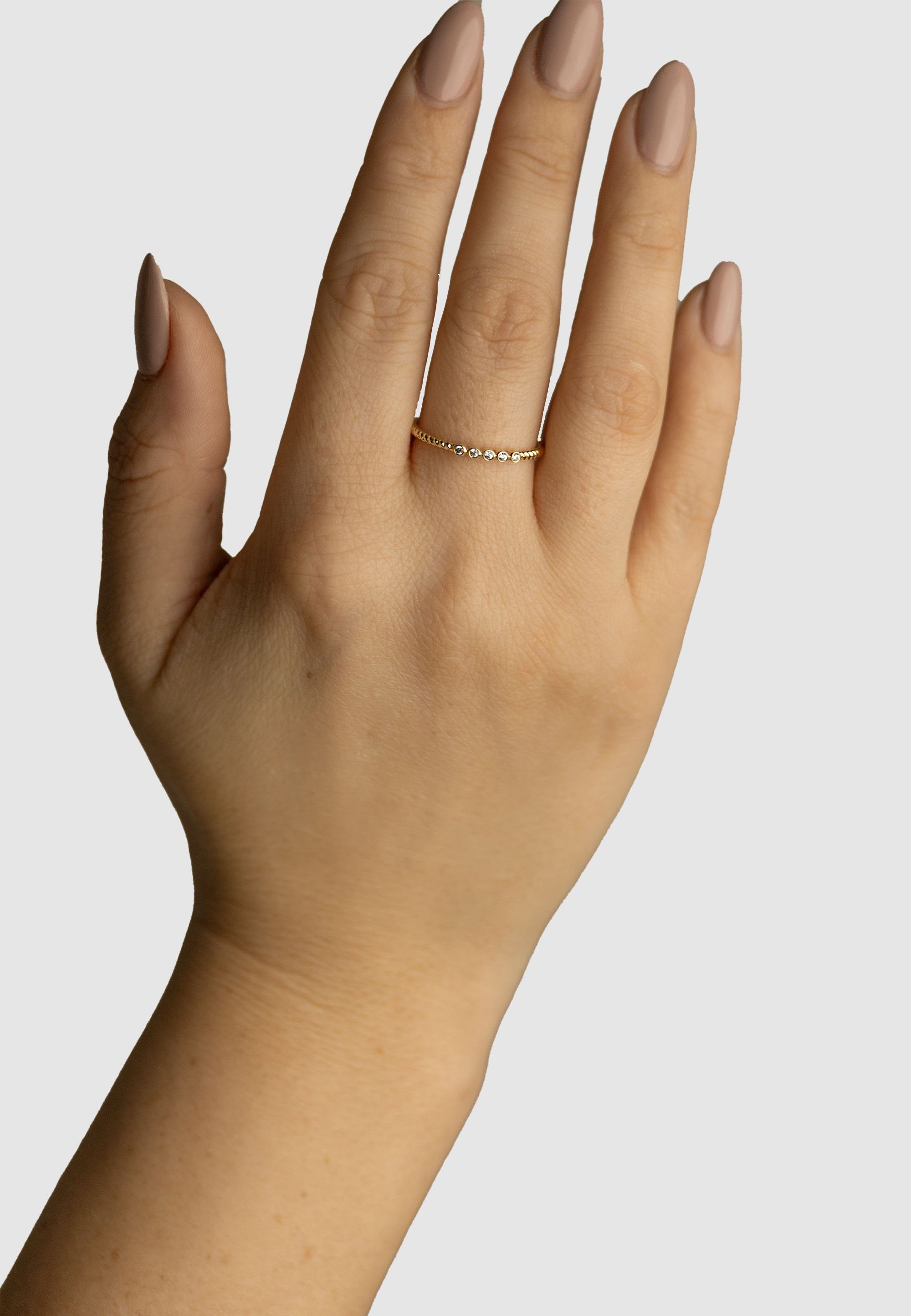 NANA KAY Fingerring, mit funkelnden Zirkonia-Steinen