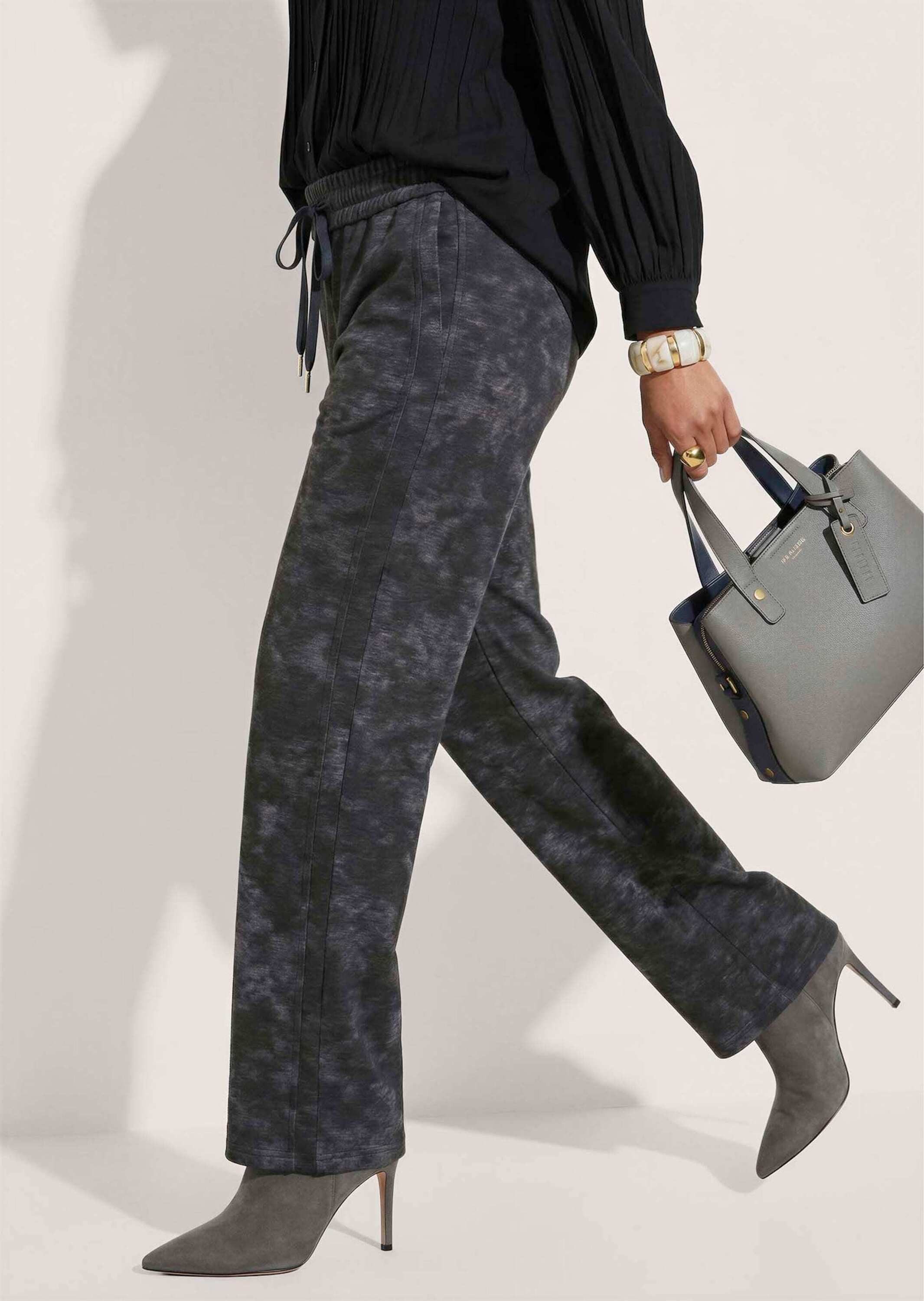 MADELEINE Jogger Pants Bedruckte Schlupfhose mit Tunnelzug Gerades Bein, Eingriffstaschen & aufgesetzte Gesäßtasche