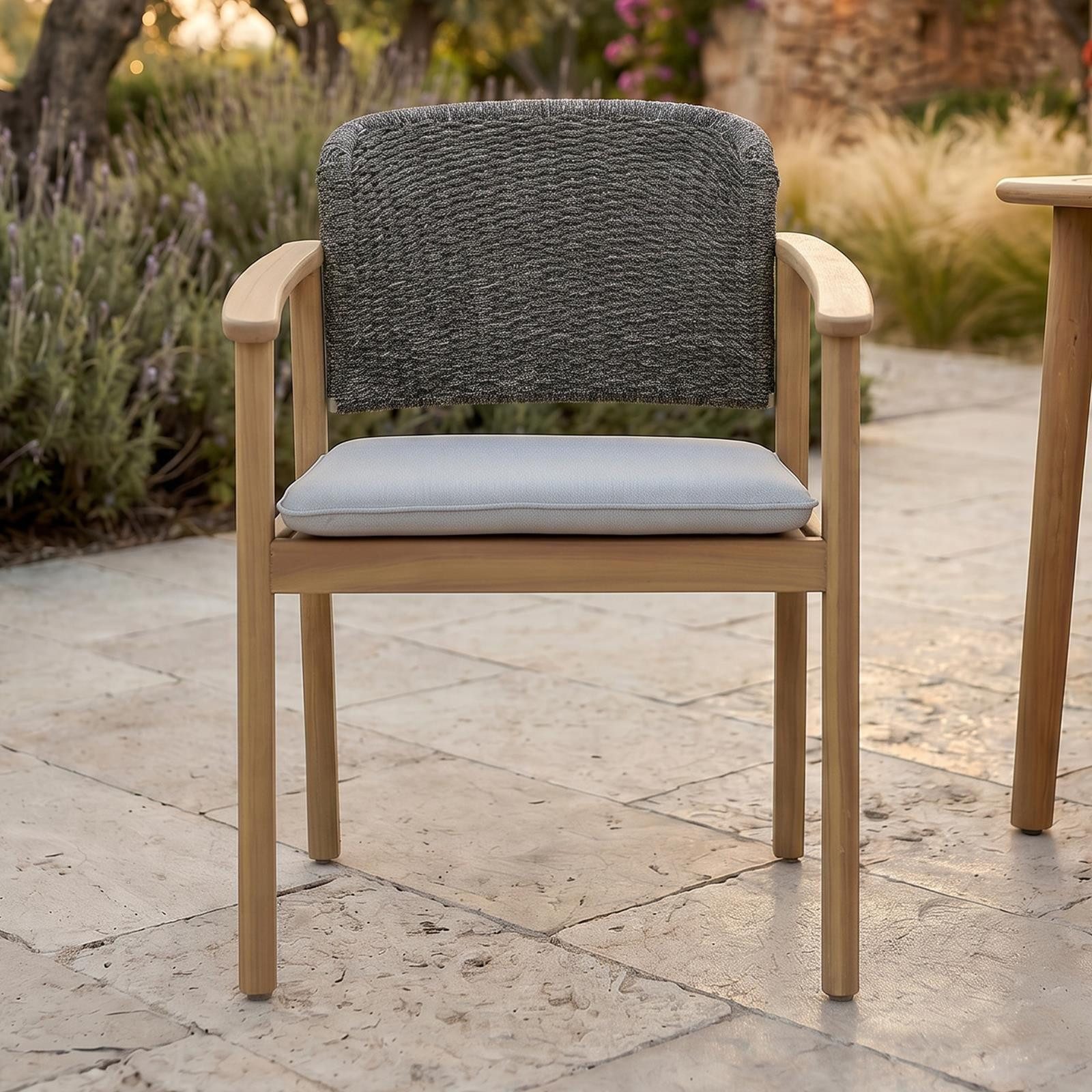 IDIMEX Gartenstuhl SURIN, Outdoor Stuhl aus massivem Akazienholz mit Sitzkissen Natur