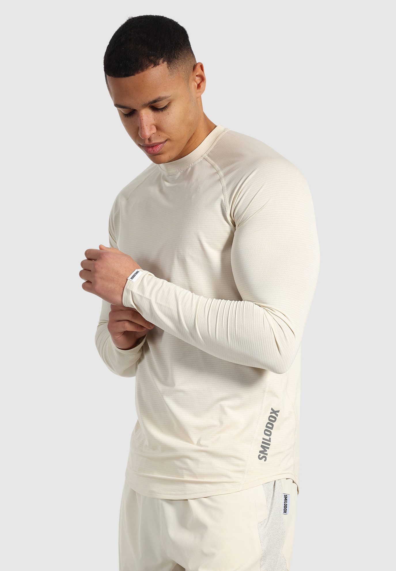 Smilodox Longsleeve Powerfit, Slim Fit Atmungsaktives Langarmshirt Schnelltrocknendes strapazierfähiges Funktionsshirt, Sport Laufen Gym