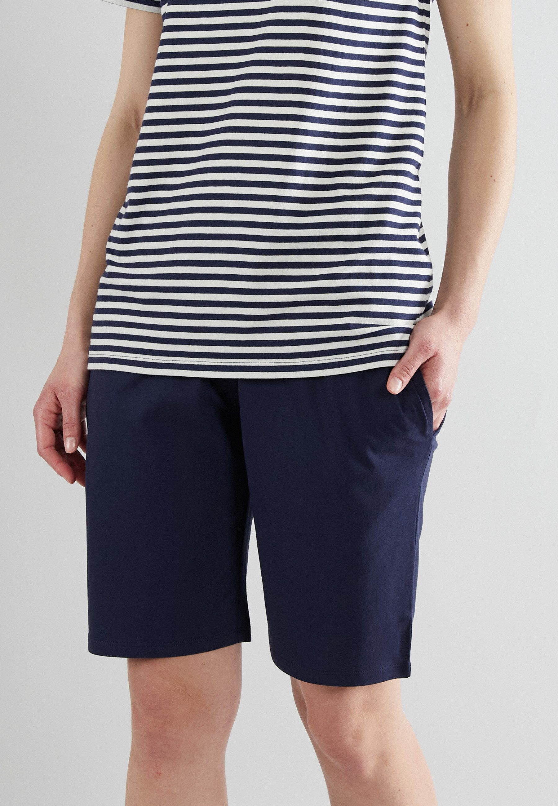 GÖTZBURG Shorty GÖTZBURG Damen Shorty blau quergestreift (1 tlg)