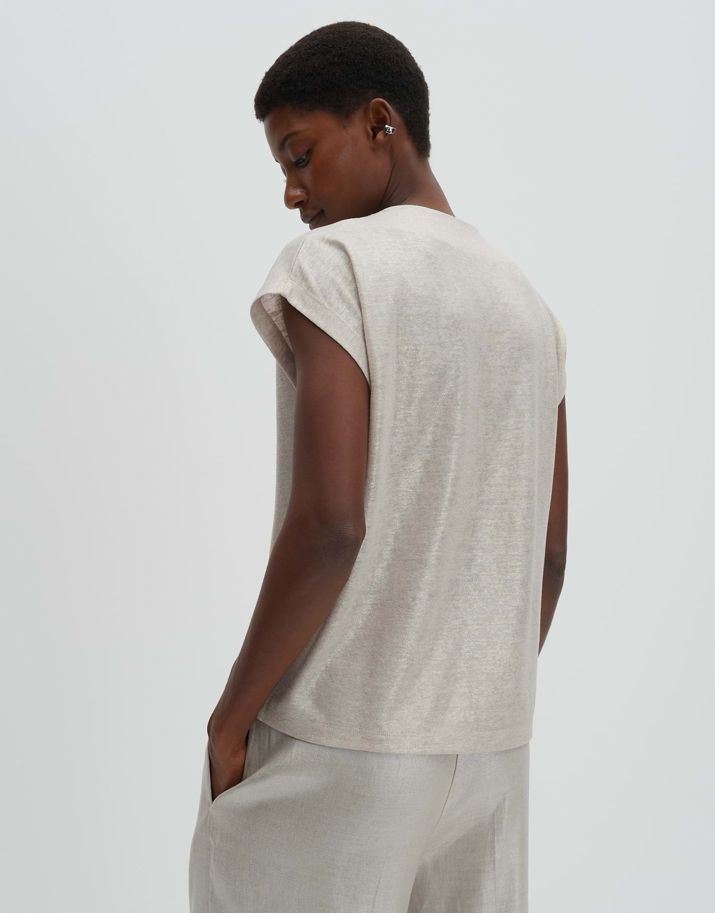 someday Kurzarmshirt Kevine aus Slub-Jersey mit Coating Wasserfallkragen mit fließendem Fall, elegant