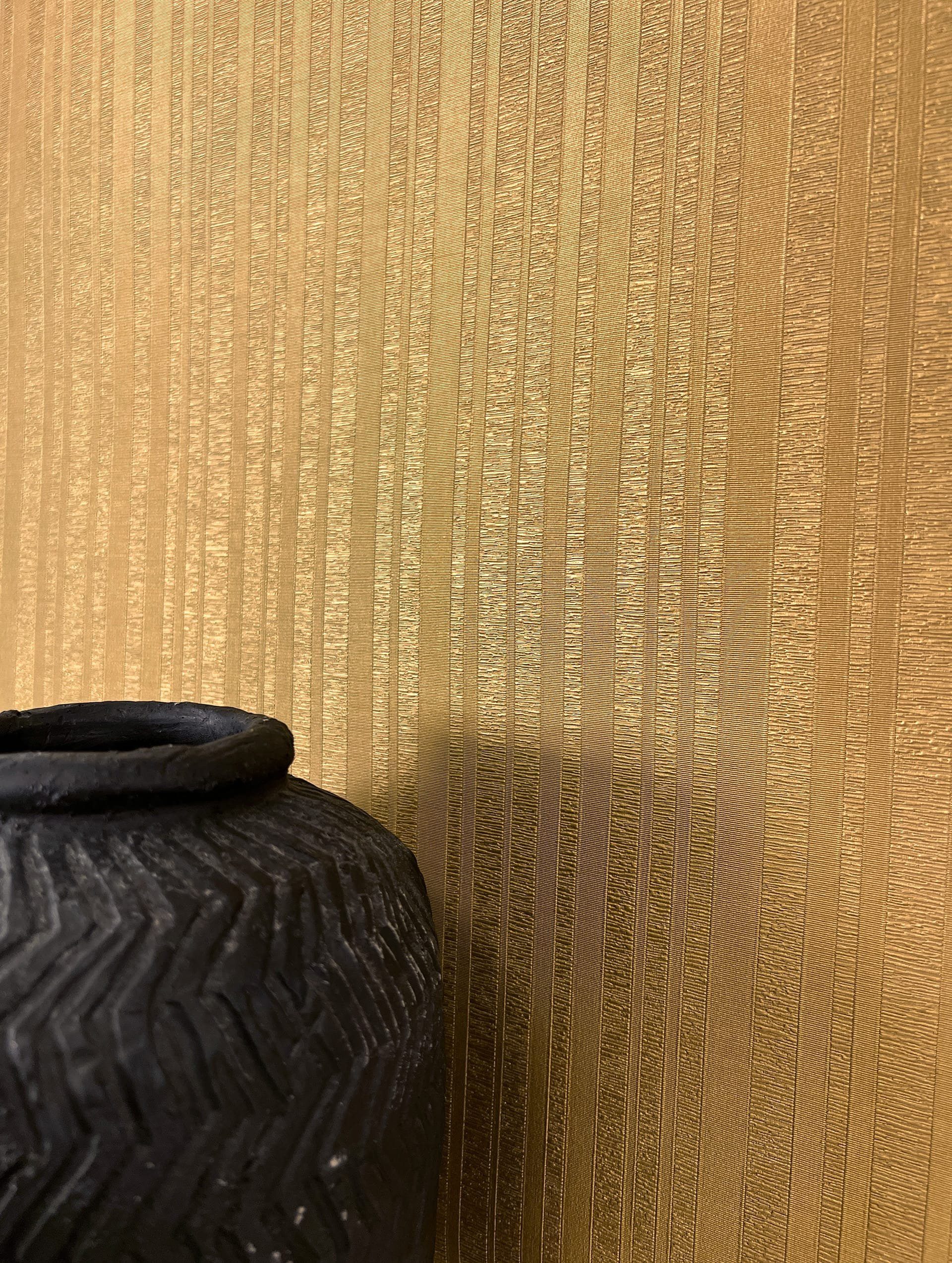 Newroom Vliestapete, Gold Tapete Glamour Streifen - Glanztapete Glamour Mod günstig online kaufen