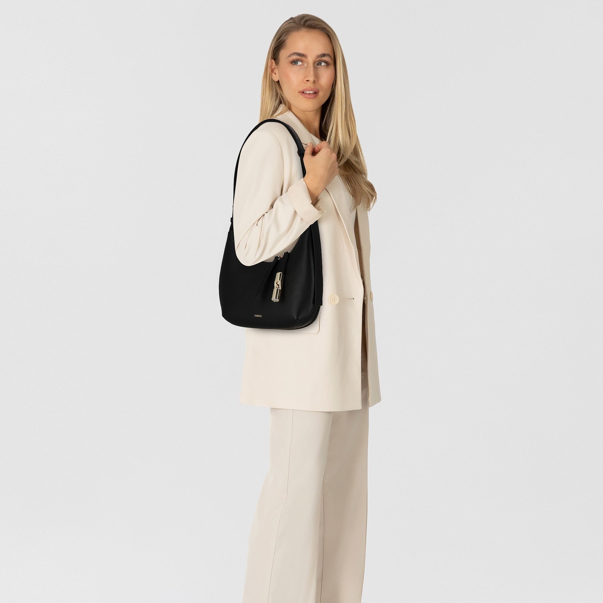 Furla Schultertasche Goccia, Leder