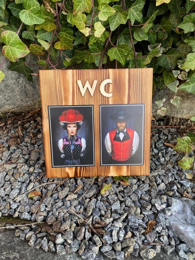 Wanddekoobjekt WC Schwarzwaldbrett "Maren"