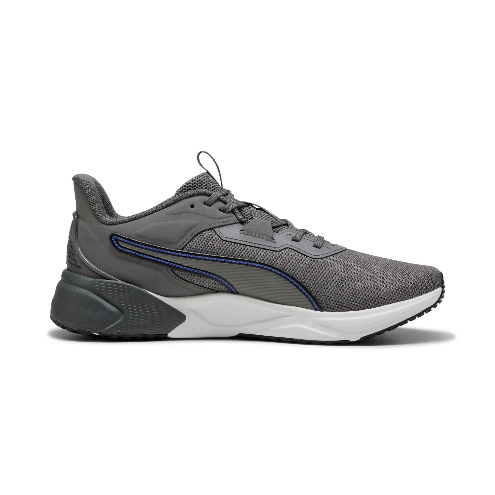 PUMA DISPERSE XT 4 KNIT Trainingsschuh mit atmungsaktivem Strickobermaterial, mit TPU-Fersenklammer