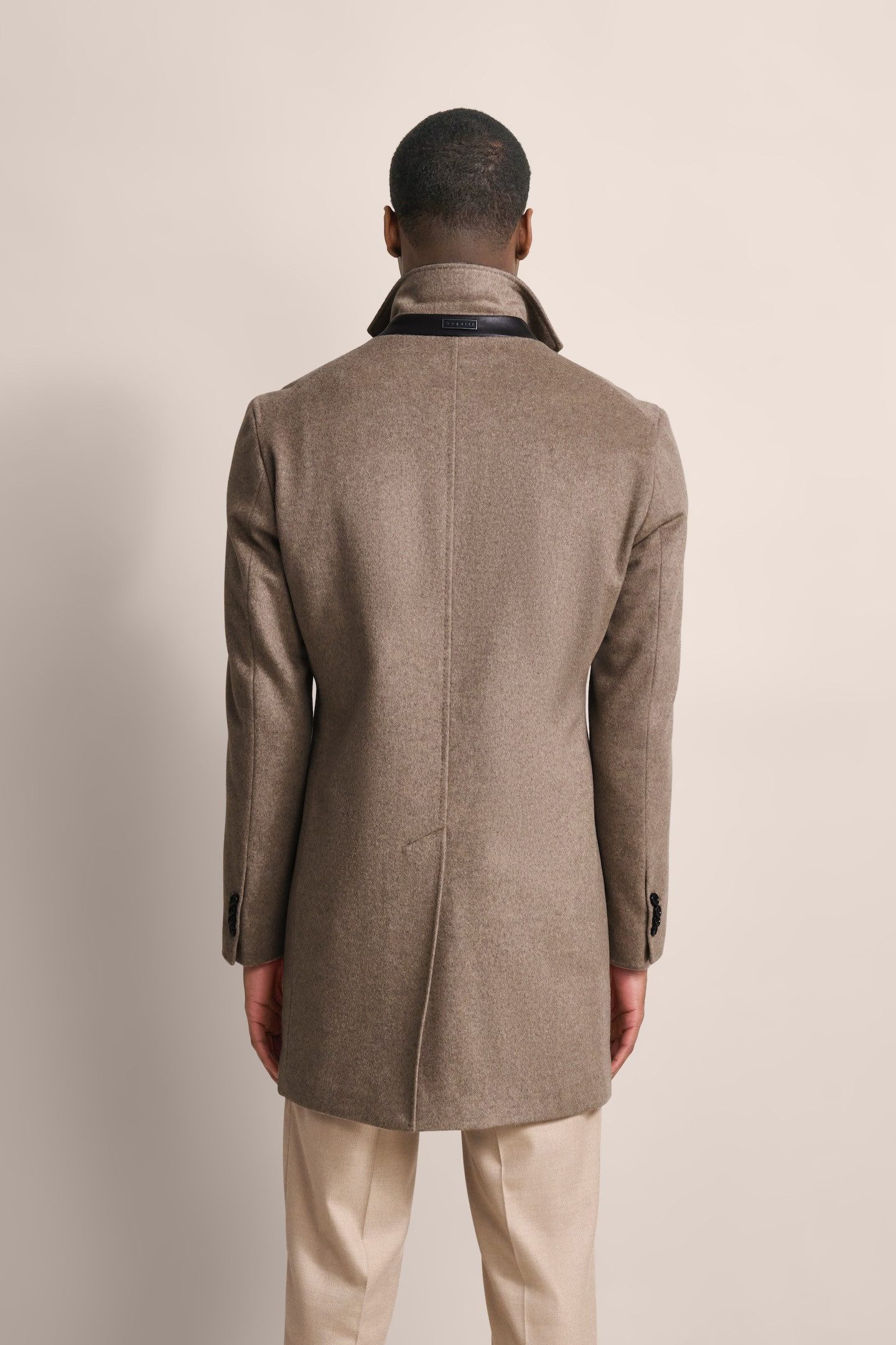 bugatti Kurzmantel mit Reverskragen