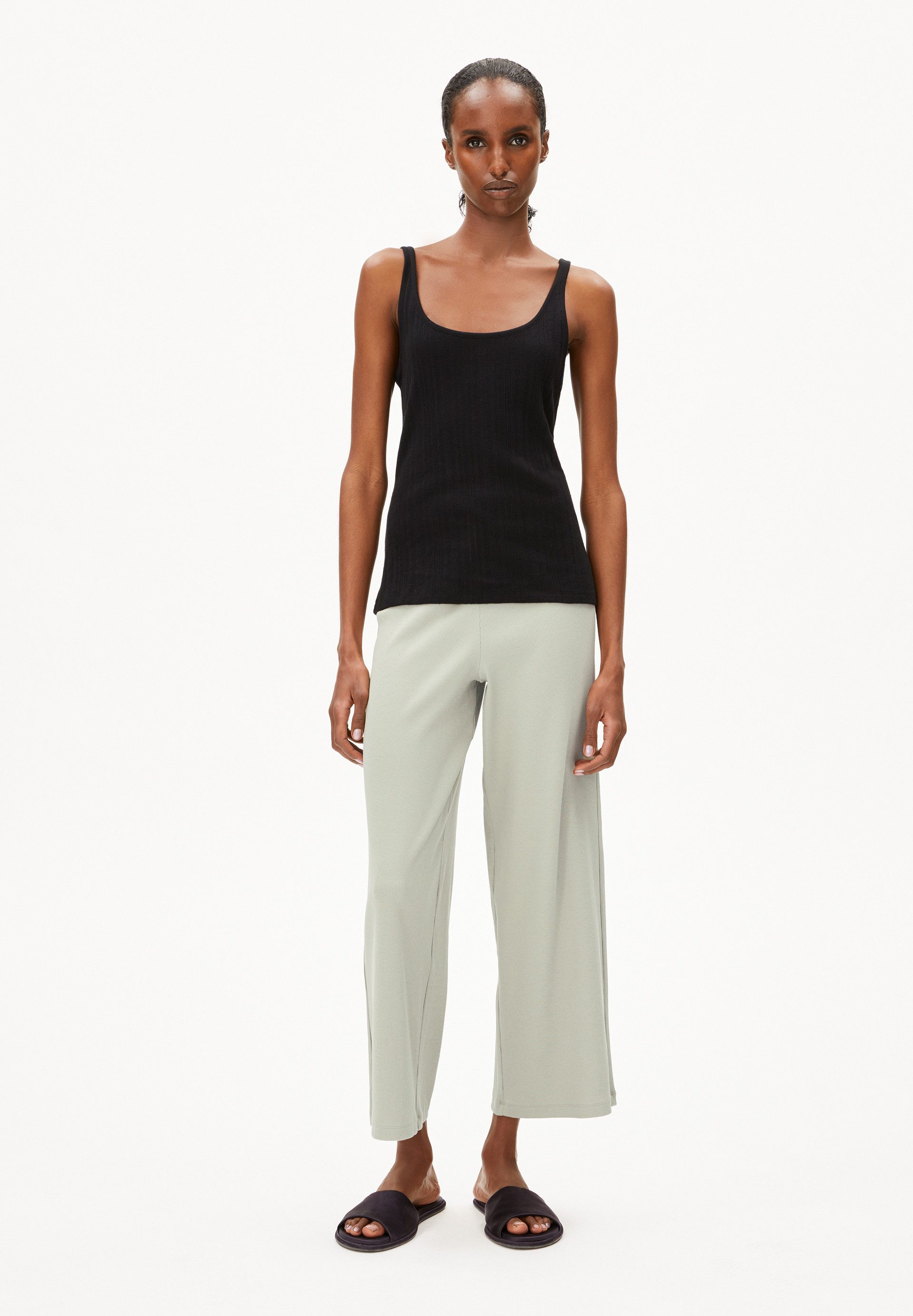 Armedangels Jerseyhose NIANAA RIB PANT (Slim Fit) Ripphose aus Bio-Baumwoll günstig online kaufen